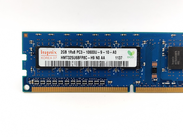 Оперативная память Hynix DDR3 2Gb 1333MHz PC3 10600U HMT325U6BFR8C H9