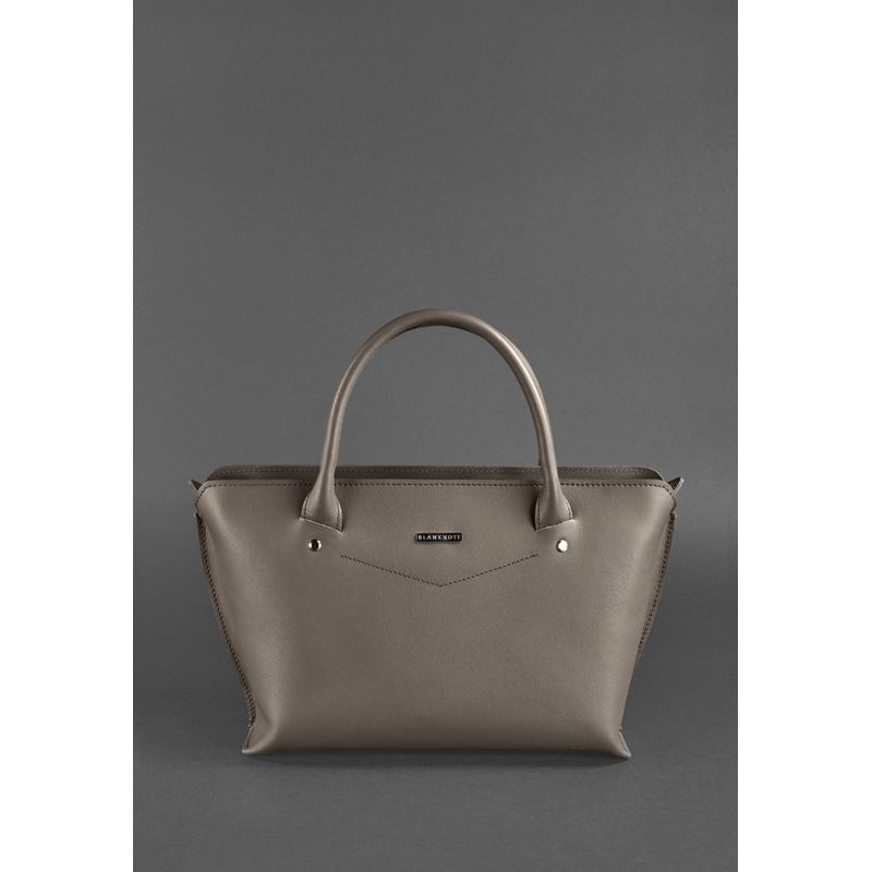 Женская кожаная сумка трапециевидной формы BlankNote Midi BN-BAG-24-beige Темно-бежевая
Женская кожаная сумка трапециевидной формы BlankNote Midi BN-BAG-24-beige Темно-бежевая