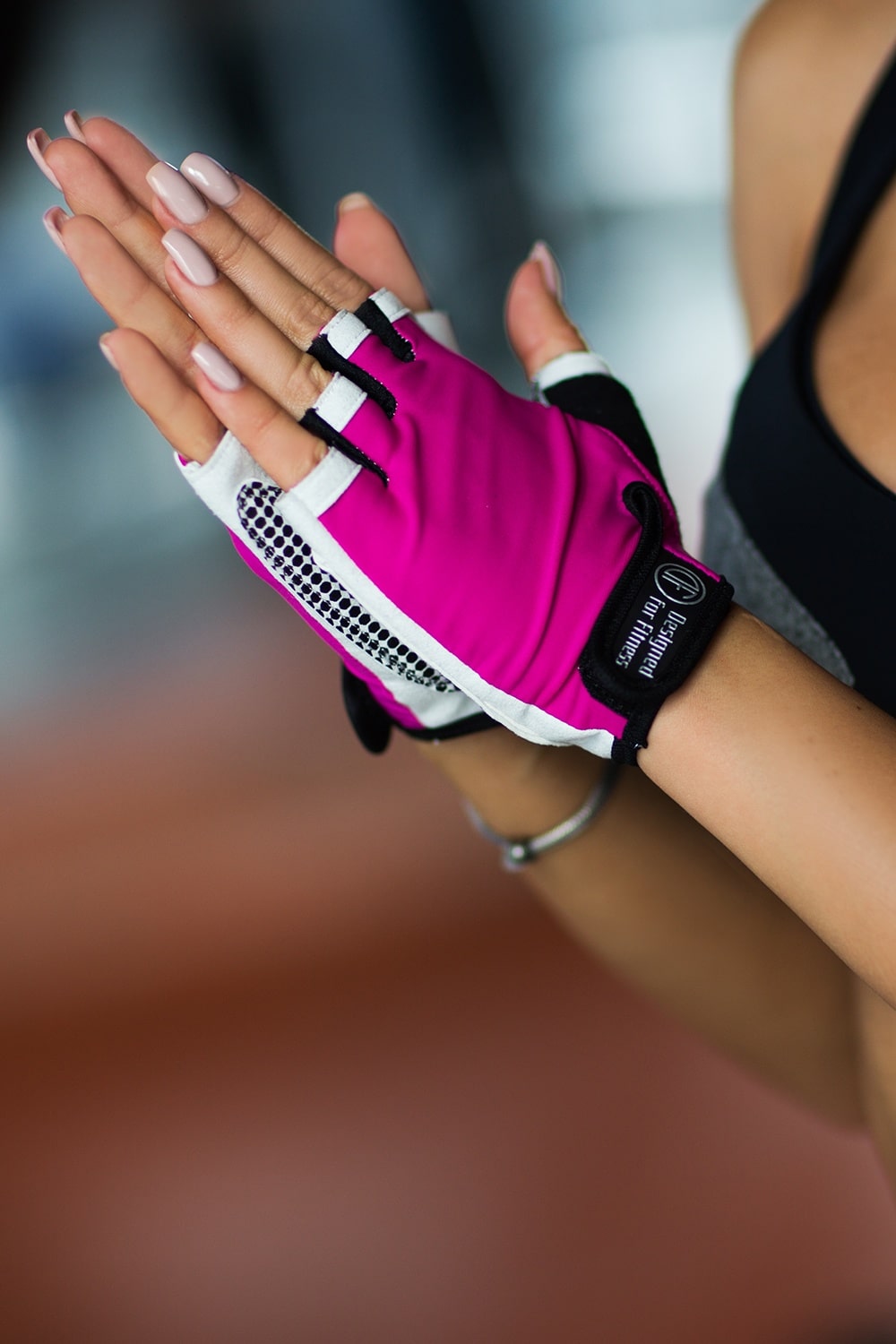Женские перчатки для фитнеса и зала Designed For Fitness M Бело-малиновый 000096837
Женские перчатки для фитнеса и зала Designed For Fitness M Бело-малиновый 000096837
