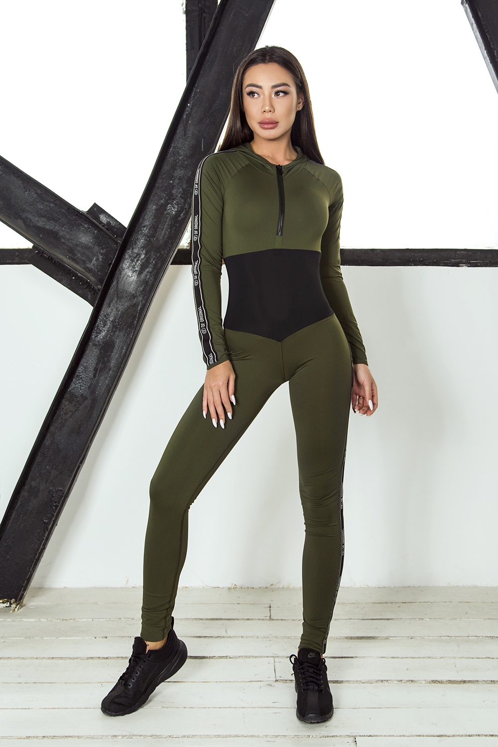 Спортивный комбинезон женский DF101KH Designed For Fitness Хаки, Спортивный комбинезон женский DF101KH Designed For Fitness M Хаки
Спортивный комбинезон женский DF101KH Designed For Fitness Хаки, Спортивный комбинезон женский DF101KH Designed For Fitness M Хаки