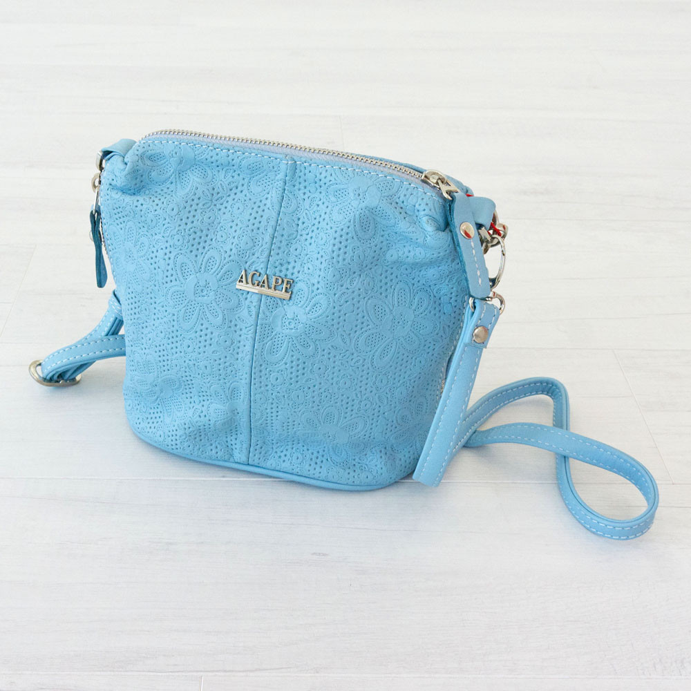 Сумка из натуральной кожи Woman's heel голубая (К-263-1)
Сумка из натуральной кожи Woman's heel голубая (К-263-1)