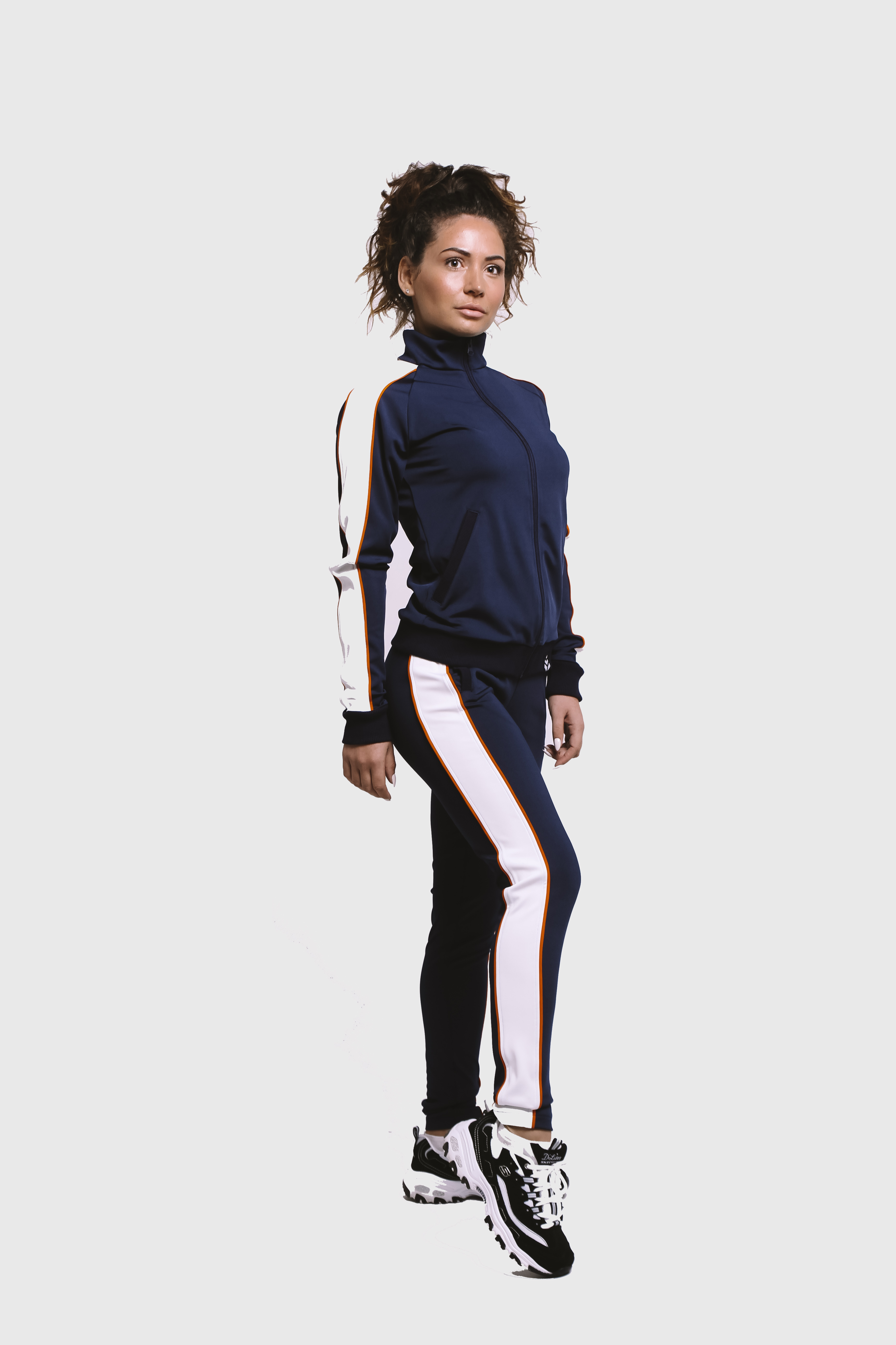Женский спортивный костюм Somatonic T-WIDE Navy-White-Orange, Женский спортивный костюм Somatonic T-WIDE Navy-White-Orange S
Женский спортивный костюм Somatonic T-WIDE Navy-White-Orange, Женский спортивный костюм Somatonic T-WIDE Navy-White-Orange S