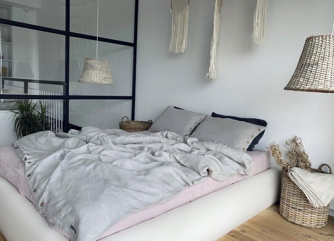 Комплект постельного белья LinenLove Loft Light Gray с кокосовыми пуговицами 200х220 см Серый
Комплект постельного белья LinenLove Loft Light Gray с кокосовыми пуговицами 200х220 см Серый