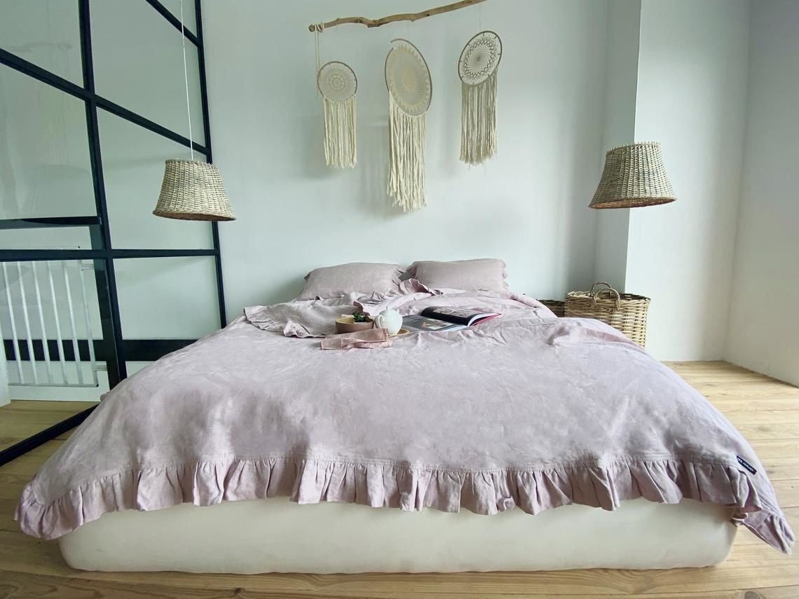 Комплект постельного белья LinenLove French Vintage Pale Rose 140х200 см Пыльная роза (k_fvf_3_1,5)
Комплект постельного белья LinenLove French Vintage Pale Rose 140х200 см Пыльная роза (k_fvf_3_1,5)