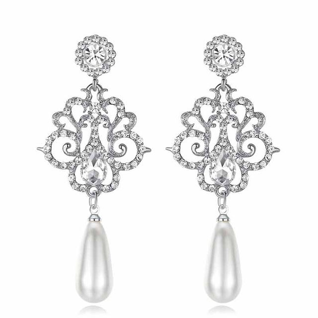 Свадебные серьги Ажур жемчуга DiaDemaGrand Серебряный с белым камнем (061874-15-2)
Свадебные серьги Ажур жемчуга DiaDemaGrand Серебряный с белым камнем (061874-15-2)