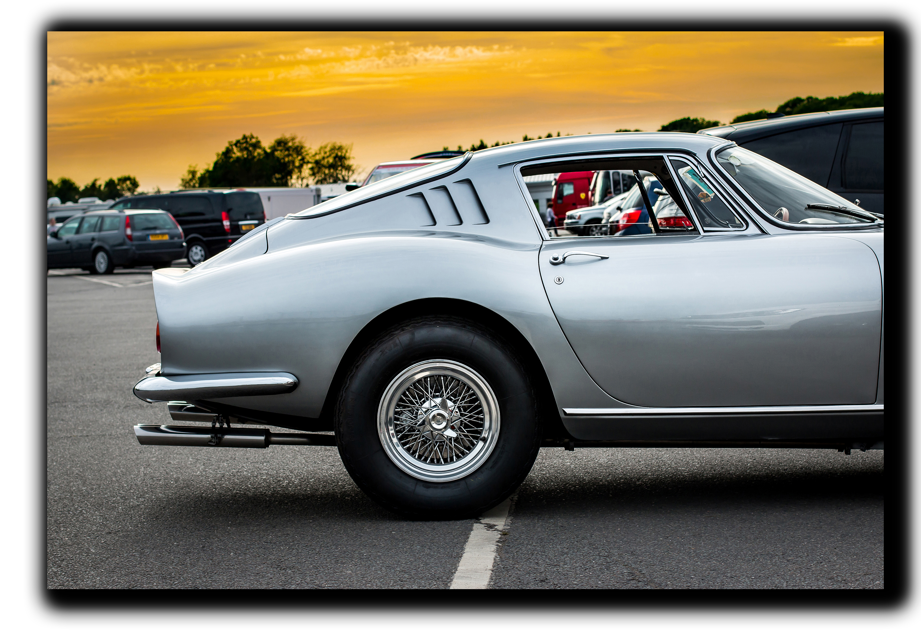 картина на холсте Ретро спорткар Ferrari 275 GTB гранд туризмо Hotel Arizona HD 84 см x 127 см
картина на холсте Ретро спорткар Ferrari 275 GTB гранд туризмо Hotel Arizona HD 84 см x 127 см