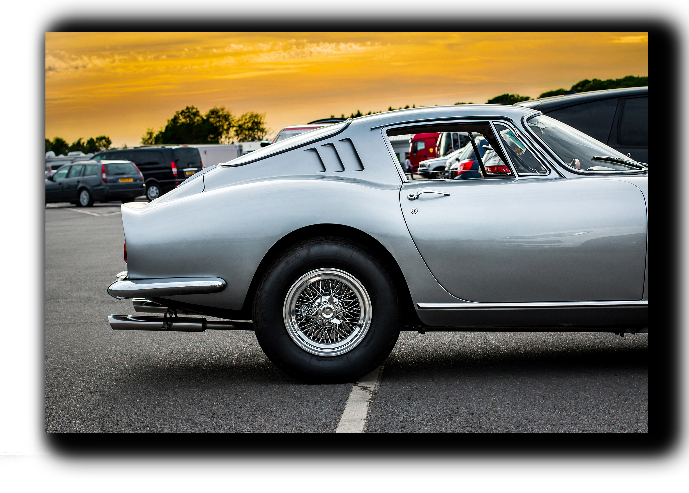 картина на холсте Ретро спорткар Ferrari 275 GTB гранд туризмо Hotel Arizona HD 51 см x 77 см
картина на холсте Ретро спорткар Ferrari 275 GTB гранд туризмо Hotel Arizona HD 51 см x 77 см