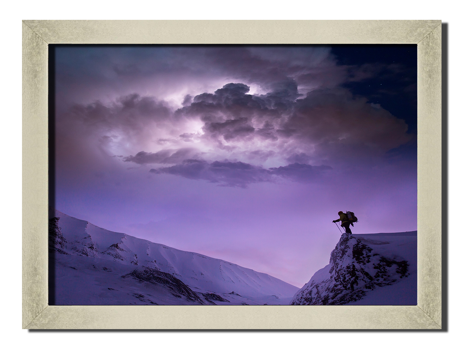 Silver frame картина на файн-арт бумаге горы и небо альпинизм Hotel Arizona HD 31 см x 41 см
Silver frame картина на файн-арт бумаге горы и небо альпинизм Hotel Arizona HD 31 см x 41 см