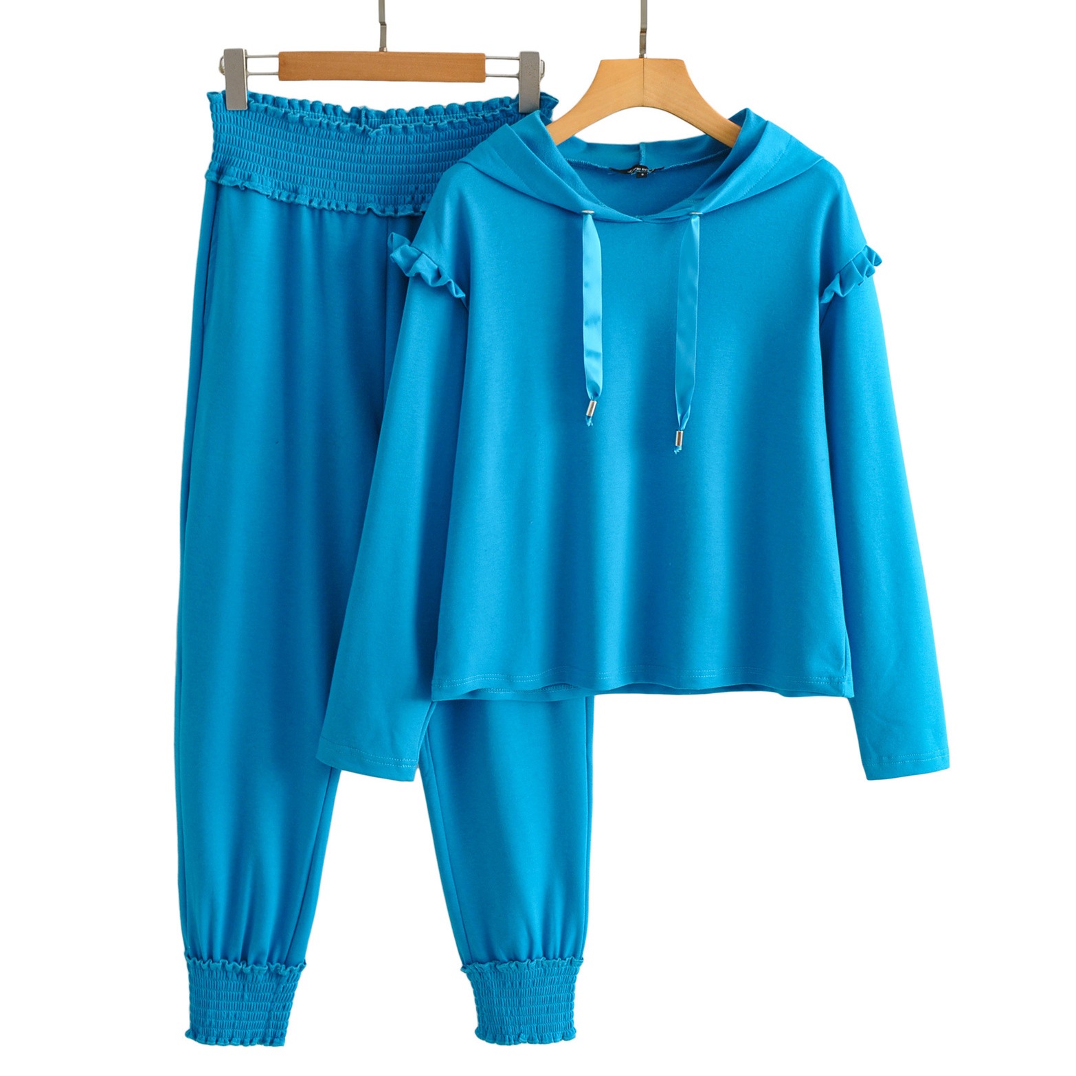 Костюм женский спортивный с рюшами 2 в 1 Lovely Berni Fashion () Голубой, Костюм женский спортивный с рюшами 2 в 1 Lovely Berni Fashion (S) Голубой
Костюм женский спортивный с рюшами 2 в 1 Lovely Berni Fashion () Голубой, Костюм женский спортивный с рюшами 2 в 1 Lovely Berni Fashion (S) Голубой
