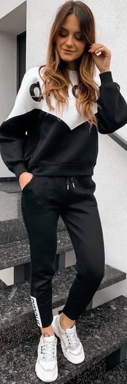Женский спортивный костюм Fashion Woman GF7250 р42/ черный, Женский спортивный костюм Fashion Woman GF7250 р42/44 черный
Женский спортивный костюм Fashion Woman GF7250 р42/ черный, Женский спортивный костюм Fashion Woman GF7250 р42/44 черный