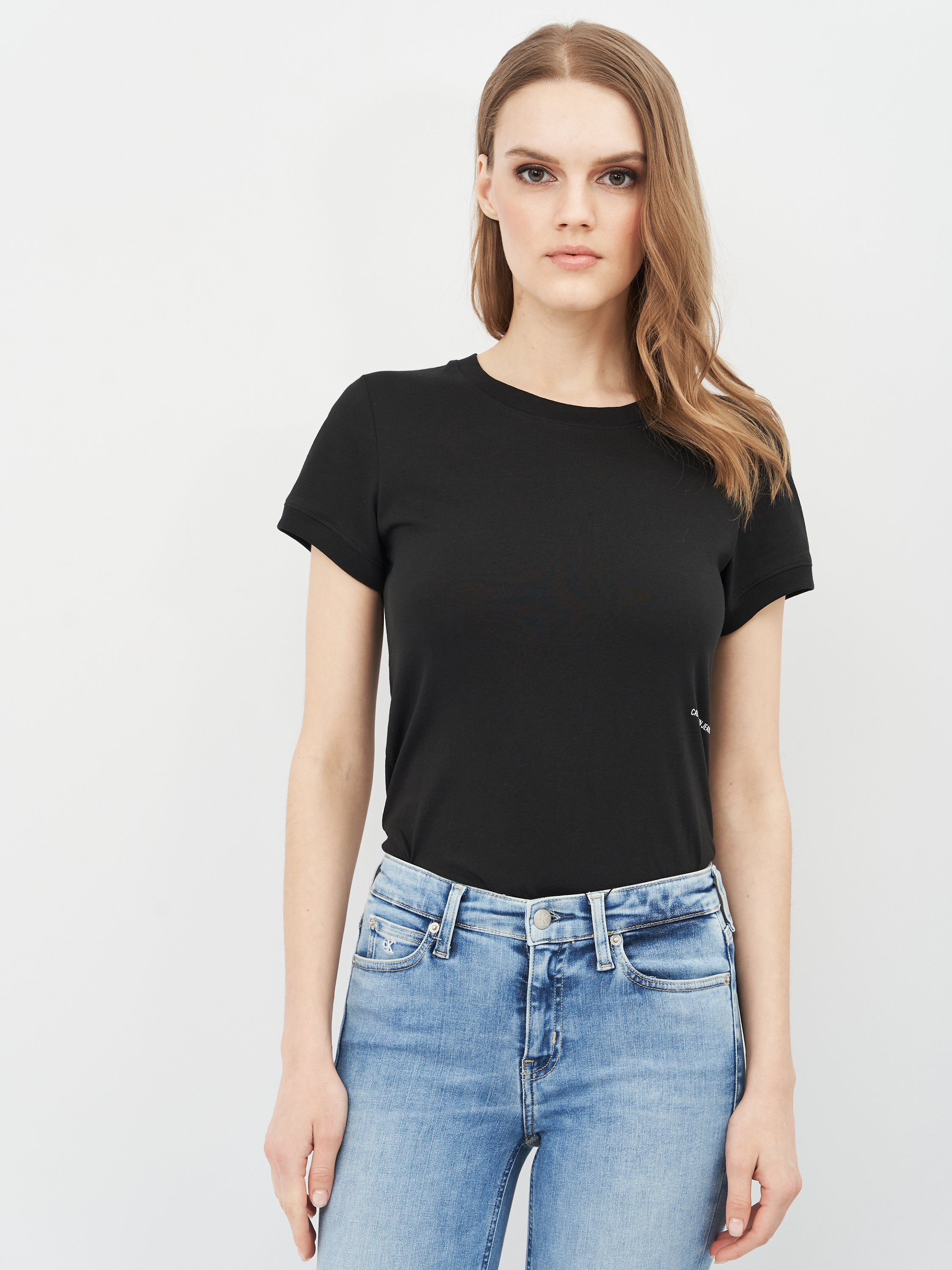 Футболка Calvin Klein Jeans Micro Branding Off Placed Tee J20J215702-BEH XS Pvh Black
Футболка Calvin Klein Jeans Micro Branding Off Placed Tee J20J215702-BEH XS Pvh Black