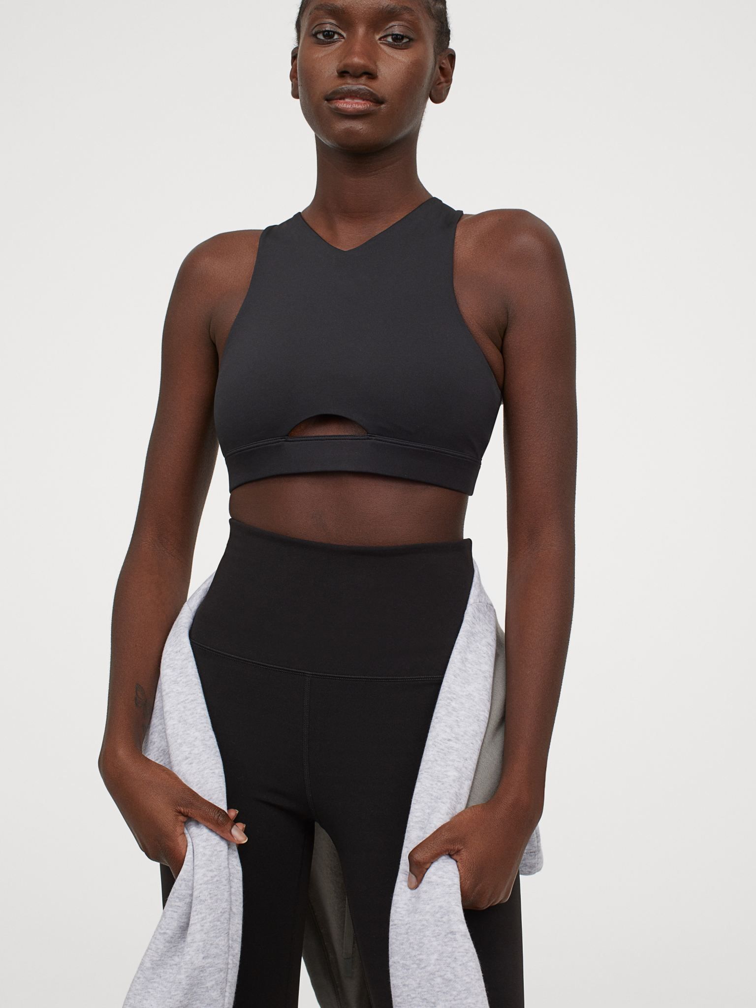 Спортивный топ H&M 2512-8513702 Черный, Спортивный топ H&M 2512-8513702 S Черный
Спортивный топ H&M 2512-8513702 Черный, Спортивный топ H&M 2512-8513702 S Черный