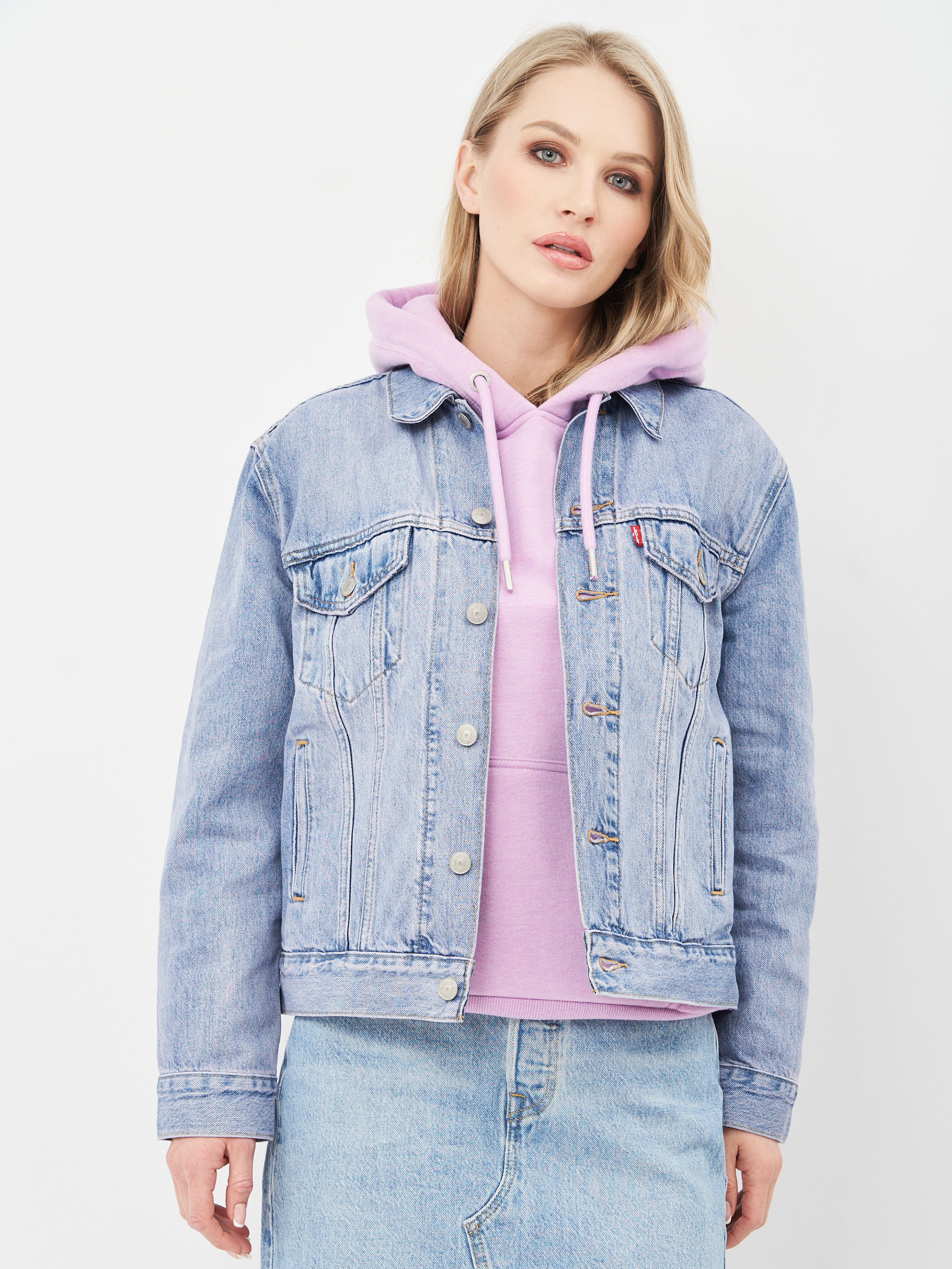 Джинсовая куртка Levi's Exboyfriend Trucker AcroSS The Sky Tru 29944-0149, Джинсовая куртка Levi's Exboyfriend Trucker AcroSS The Sky Tru 29944-0149 M
Джинсовая куртка Levi's Exboyfriend Trucker AcroSS The Sky Tru 29944-0149, Джинсовая куртка Levi's Exboyfriend Trucker AcroSS The Sky Tru 29944-0149 M