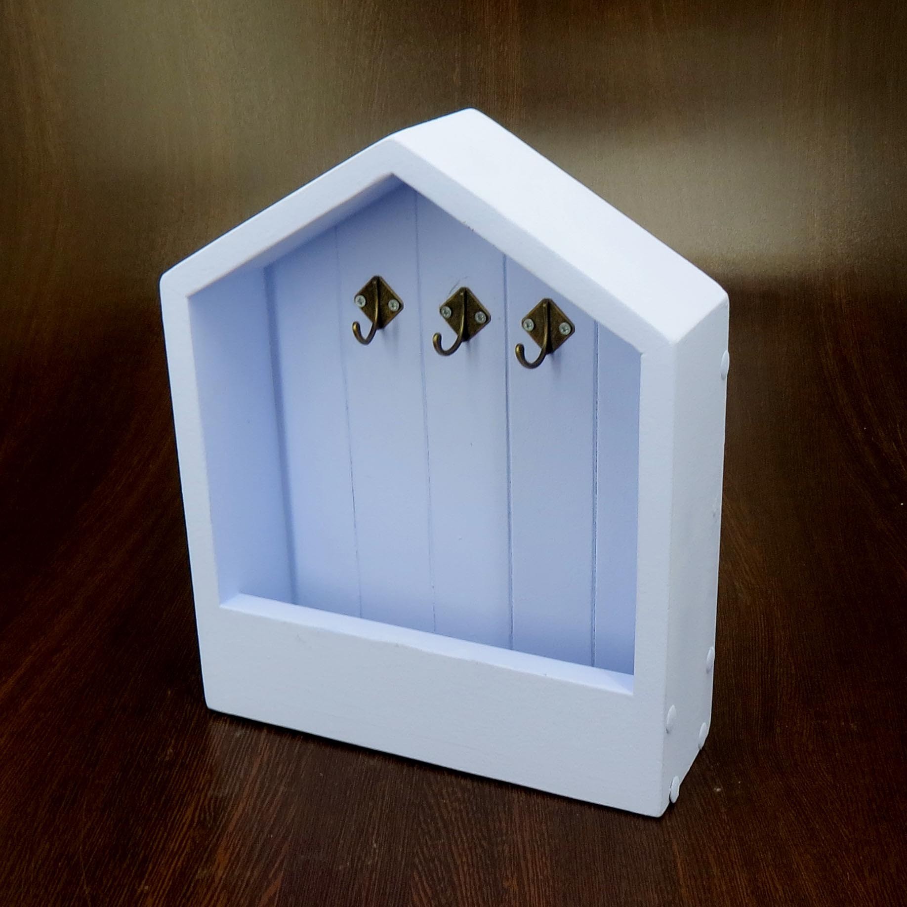 Настенная ключница из натурального дерева IZD Чепстоу Ирис 30х25х6 см КЛЧ-002252
Настенная ключница из натурального дерева IZD Чепстоу Ирис 30х25х6 см КЛЧ-002252