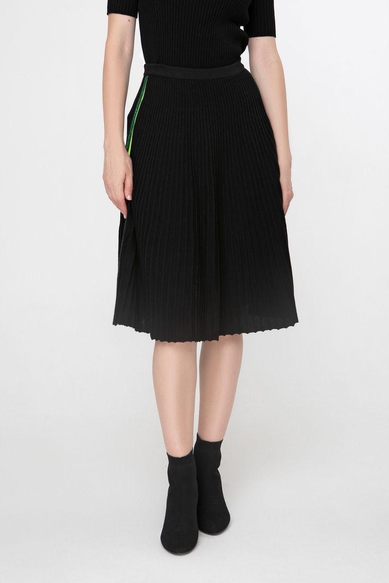 Юбка Sewel US713 42-44 Черный US713012750
Юбка Sewel US713 42-44 Черный US713012750