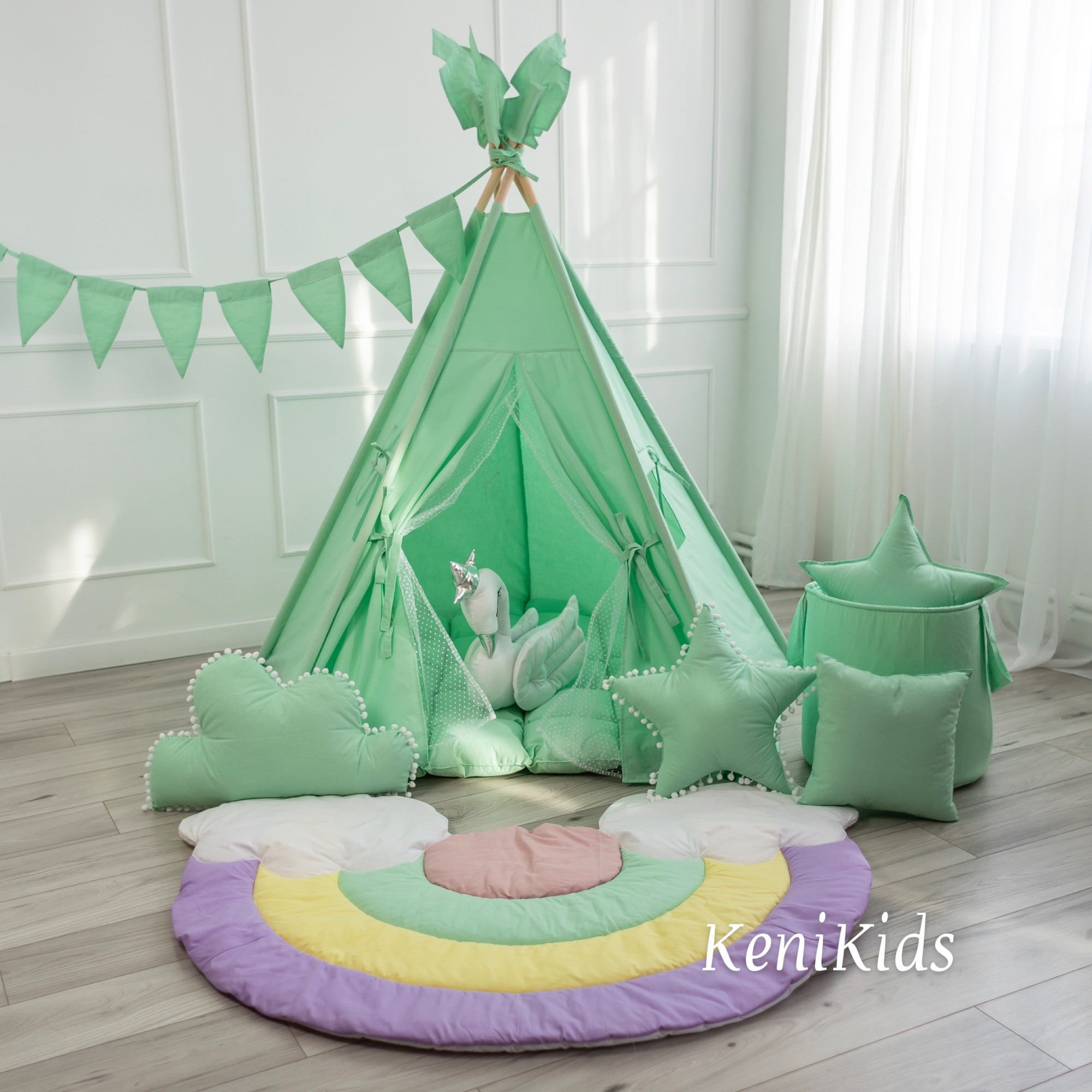 Палатка Вигвам VIGVAM ELIT 160х160х170 см Фисташковая + Матрас 15 см + Игровой Коврик + Корзина для игрушек и Подушки 2 шт
Палатка Вигвам VIGVAM ELIT 160х160х170 см Фисташковая + Матрас 15 см + Игровой Коврик + Корзина для игрушек и Подушки 2 шт