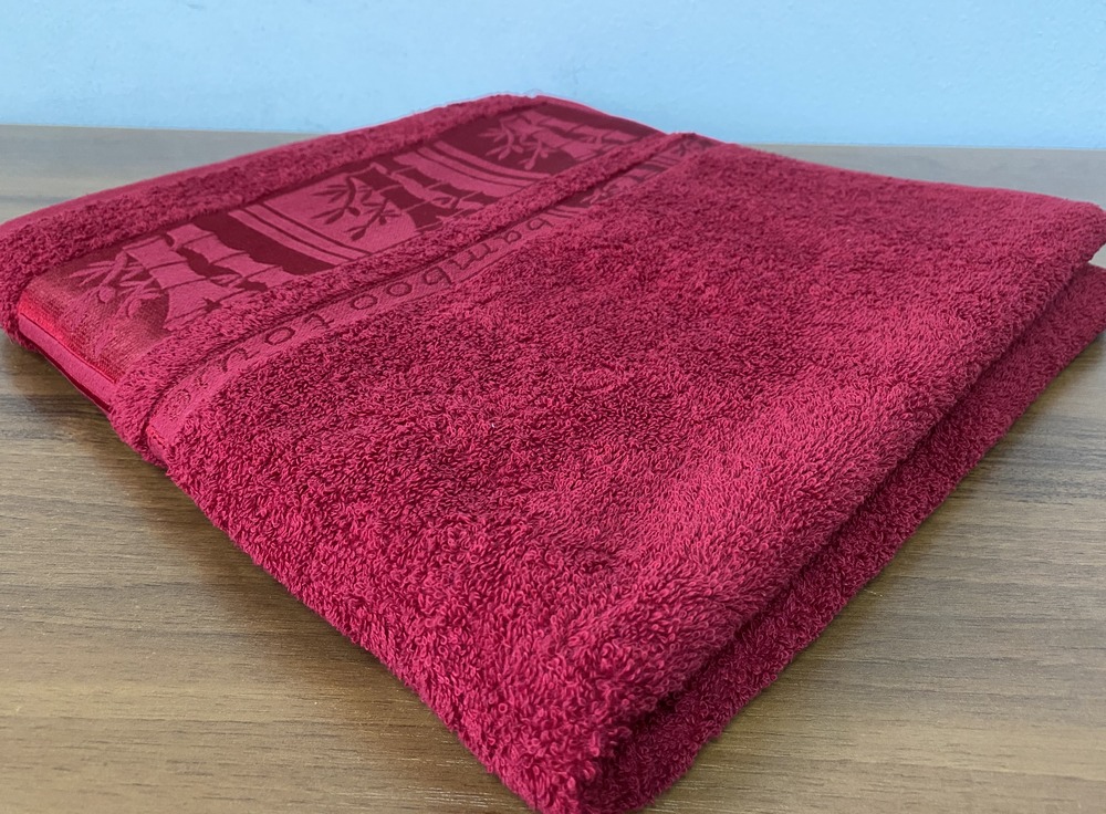 Полотенце махровое 70х140 GM TEXTILE Узбекистан Bamboo new 450 г/м2 красное набор 6 шт
Полотенце махровое 70х140 GM TEXTILE Узбекистан Bamboo new 450 г/м2 красное набор 6 шт