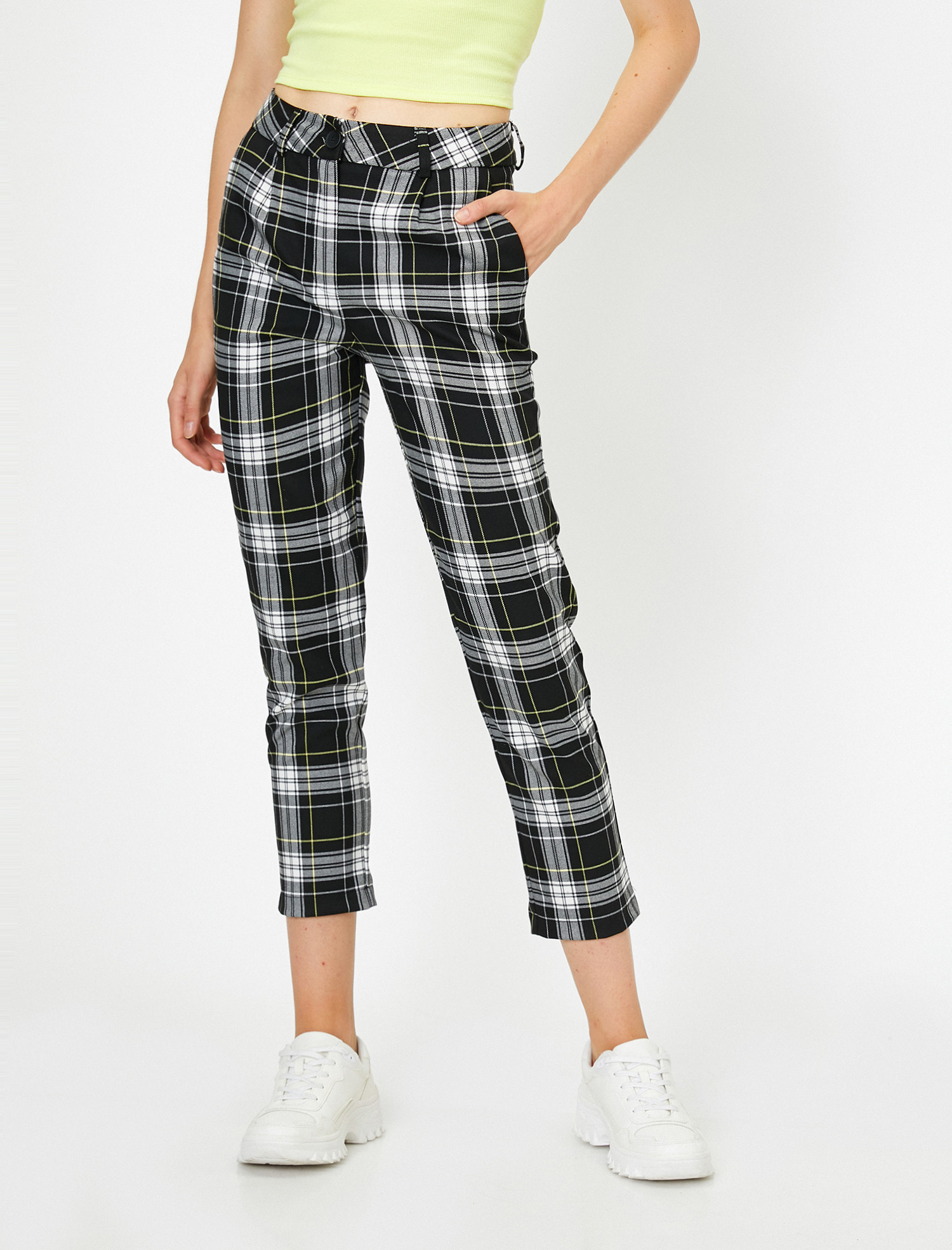 Брюки Koton 0KAL48246IW-01T Black Check, Брюки Koton 0KAL48246IW-01T 40 Black Check
Брюки Koton 0KAL48246IW-01T Black Check, Брюки Koton 0KAL48246IW-01T 40 Black Check