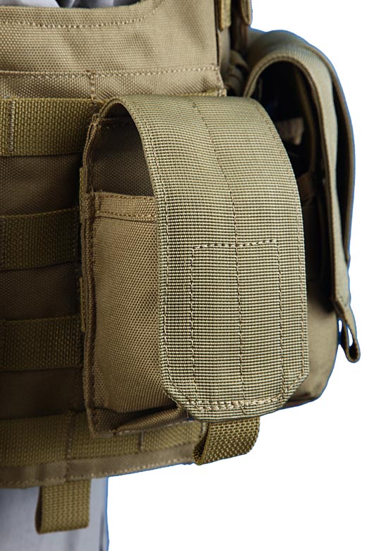 Гранатный подсумок для дымовой гранаты молле Shark Molle Smoke Grenade Pouch 80001209, 900D Digital Desert ( АОР1)
Гранатный подсумок для дымовой гранаты молле Shark Molle Smoke Grenade Pouch 80001209, 900D Digital Desert ( АОР1)