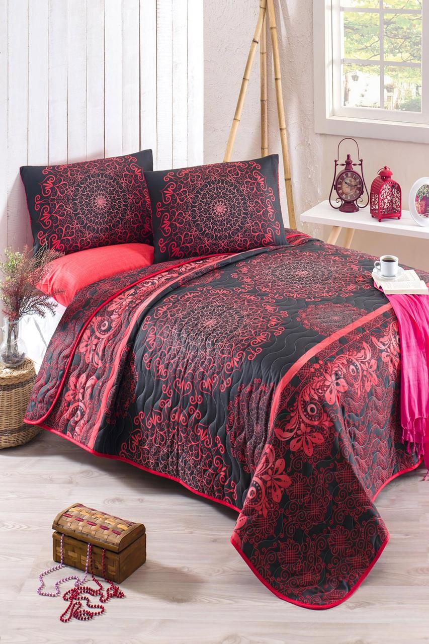 Покрывало стеганное с наволочками Eponj Home - Sehri-Ala kirmizi красный 200*220
Покрывало стеганное с наволочками Eponj Home - Sehri-Ala kirmizi красный 200*220