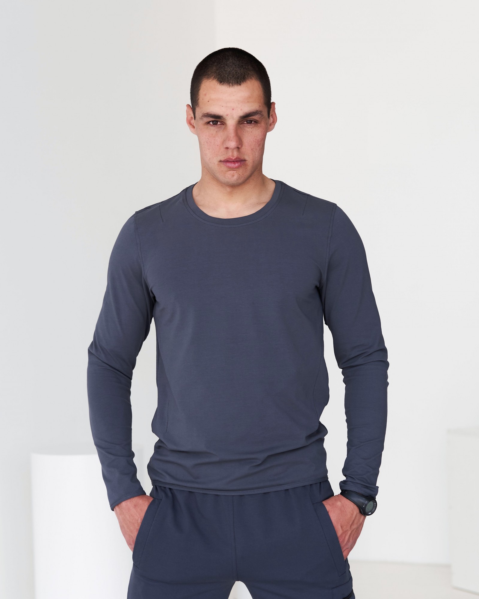 Базовый мужской лонгслив GR8 active wear модель LS-фуме-серый размер, Базовый мужской лонгслив GR8 active wear модель LS-фуме-серый размер L
Базовый мужской лонгслив GR8 active wear модель LS-фуме-серый размер, Базовый мужской лонгслив GR8 active wear модель LS-фуме-серый размер L