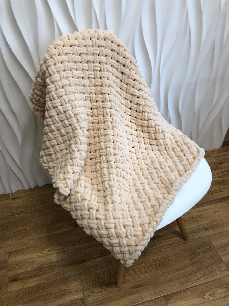 Плед детский MamBaby из плюшевой гипоаллергенной пряжи премиум класса Alize puffy 80х80 см. Медовый цвет
Плед детский MamBaby из плюшевой гипоаллергенной пряжи премиум класса Alize puffy 80х80 см. Медовый цвет