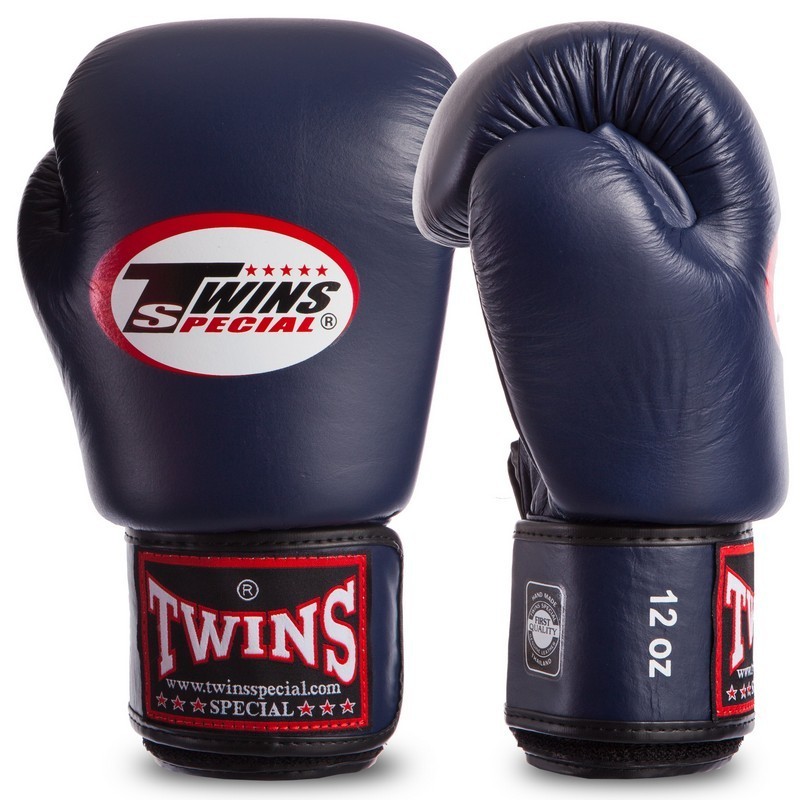 Боксерские перчатки Twins Special Original кожаные 18 oz Dark Blue (BGVL3-DBL-18)
Боксерские перчатки Twins Special Original кожаные 18 oz Dark Blue (BGVL3-DBL-18)