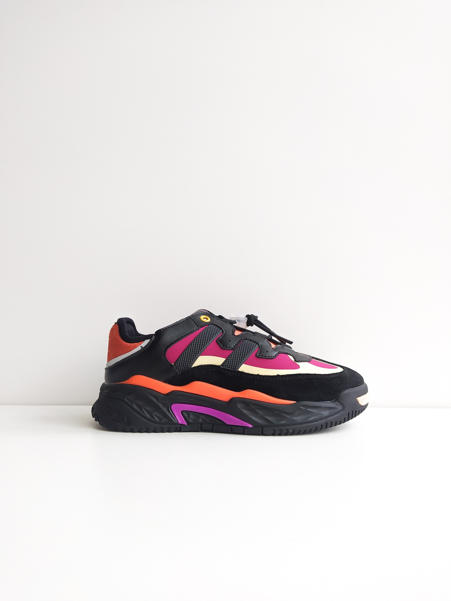 Детские кроссовки Jong golf 36 р 21,8 см черные с розовым 
Детские кроссовки Jong golf 36 р 21,8 см черные с розовым