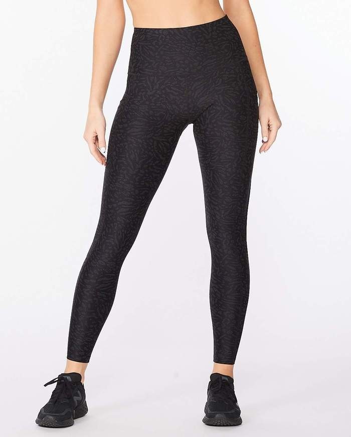 Женские компрессионные тайтсы 2XU, Aero Reflect Hi-Rise Comp Tights, S, черный/тоновый принт
Женские компрессионные тайтсы 2XU, Aero Reflect Hi-Rise Comp Tights, S, черный/тоновый принт