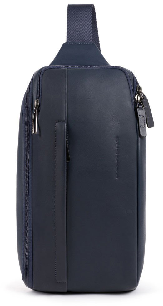 Рюкзак Piquadro FALSTAFF/Blue с отдел. д/iPad Mini с RFID защитой (18x35,5x8) CA5107S111_BLU
Рюкзак Piquadro FALSTAFF/Blue с отдел. д/iPad Mini с RFID защитой (18x35,5x8) CA5107S111_BLU