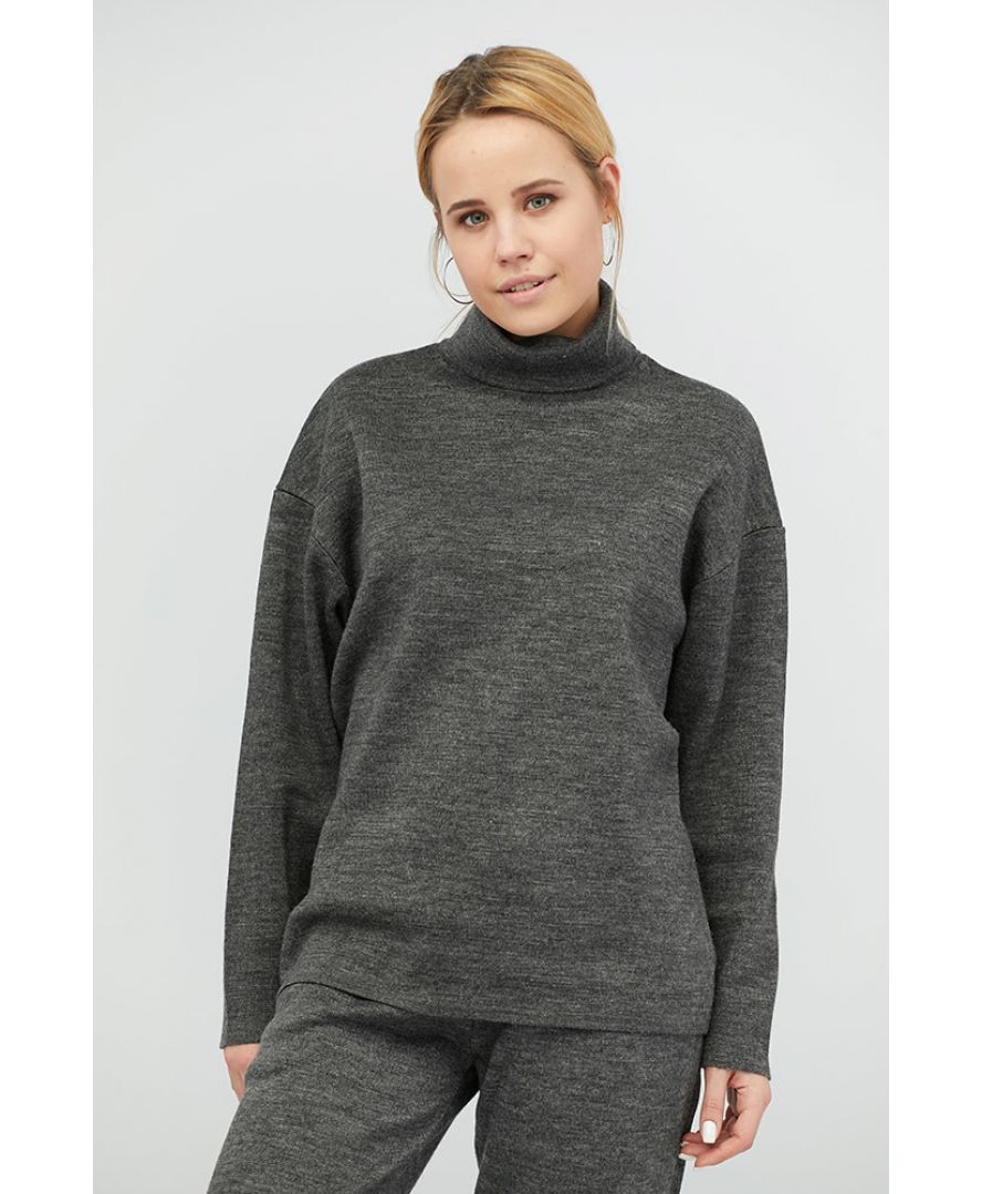 Джемпер вязаный Knitwear Long Графитовый, Джемпер вязаный Knitwear Long M Графитовый
Джемпер вязаный Knitwear Long Графитовый, Джемпер вязаный Knitwear Long M Графитовый