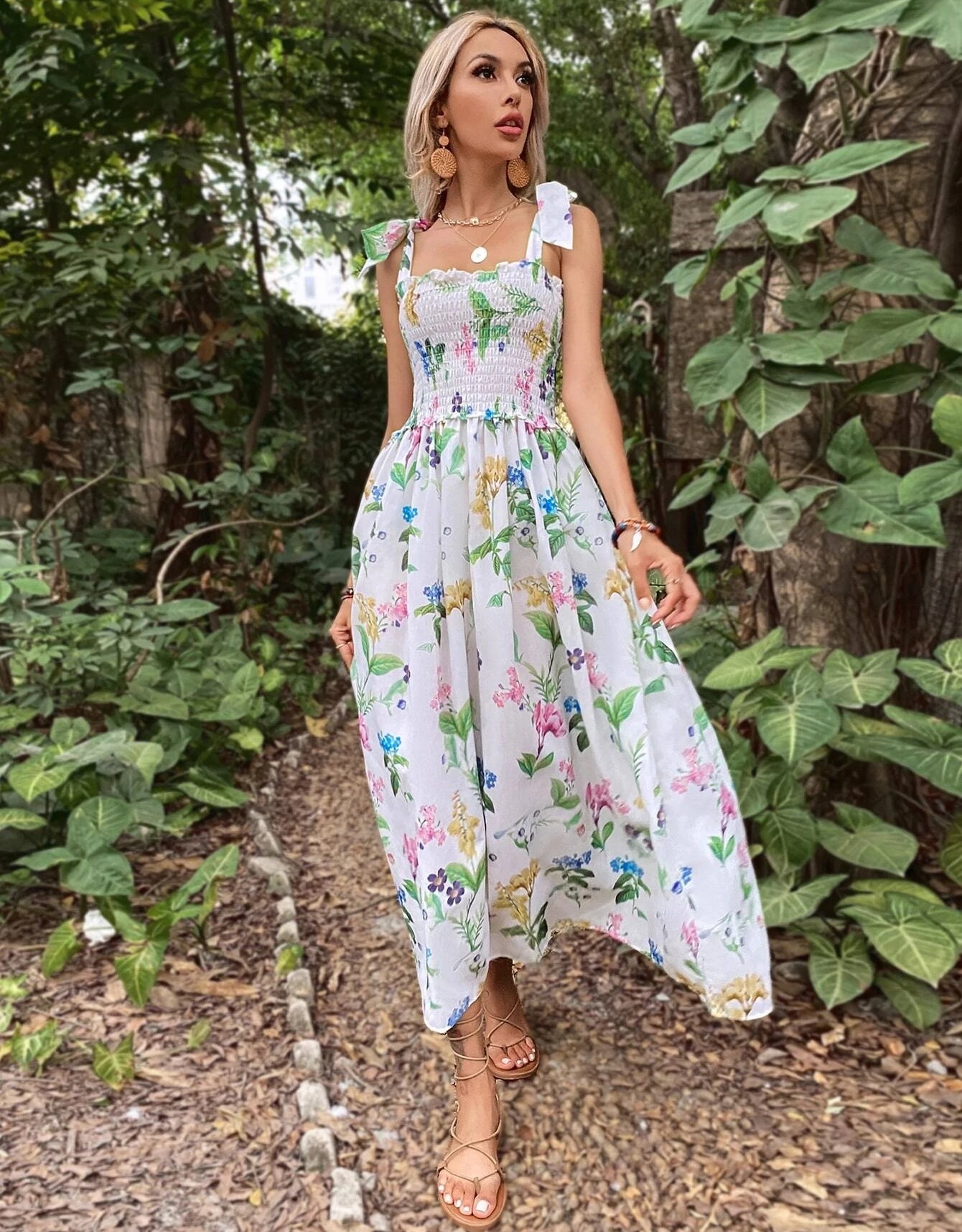 Сарафан женский с завязками на плечах и цветочным рисунком Summer breeze Berni Fashion () Белый, Сарафан женский с завязками на плечах и цветочным рисунком Summer breeze Berni Fashion (L) Белый
Сарафан женский с завязками на плечах и цветочным рисунком Summer breeze Berni Fashion () Белый, Сарафан женский с завязками на плечах и цветочным рисунком Summer breeze Berni Fashion (L) Белый