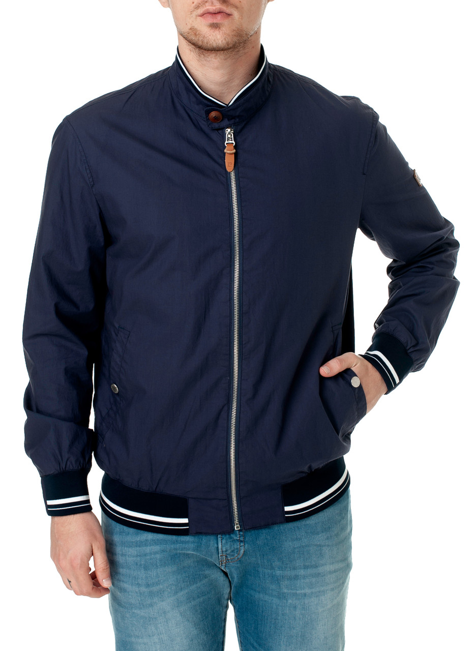 Мужская ветровка Pierre Cardin под резинку Синяя (А:3813/3050 М:66100, Мужская ветровка Pierre Cardin под резинку 52 Синяя (А:3813/3050 М:66100)
Мужская ветровка Pierre Cardin под резинку Синяя (А:3813/3050 М:66100, Мужская ветровка Pierre Cardin под резинку 52 Синяя (А:3813/3050 М:66100)