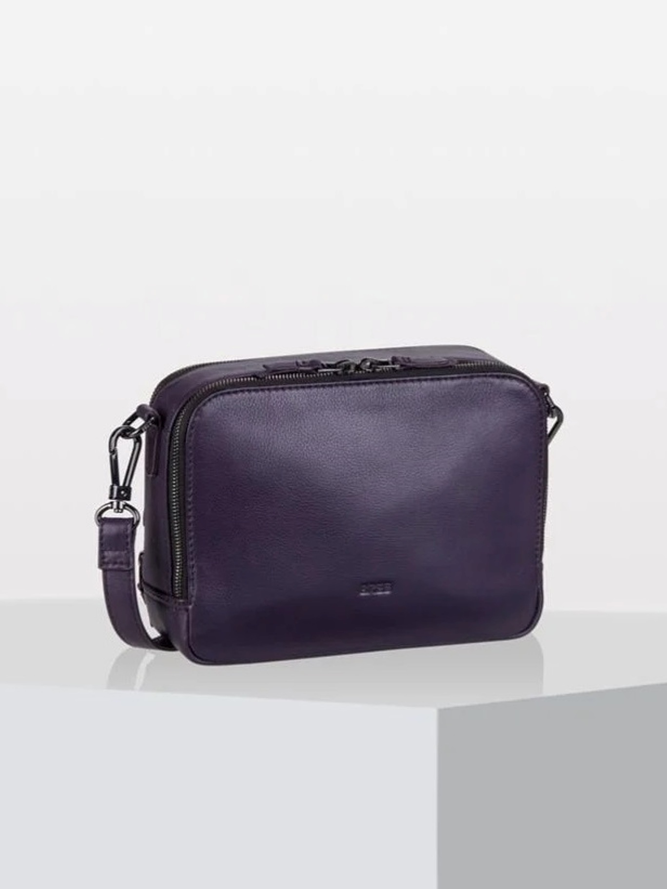 Сумка Bree B3851H077-I11 Фиолетовый, Сумка Bree B3851H077-I11 One size Фиолетовый
Сумка Bree B3851H077-I11 Фиолетовый, Сумка Bree B3851H077-I11 One size Фиолетовый