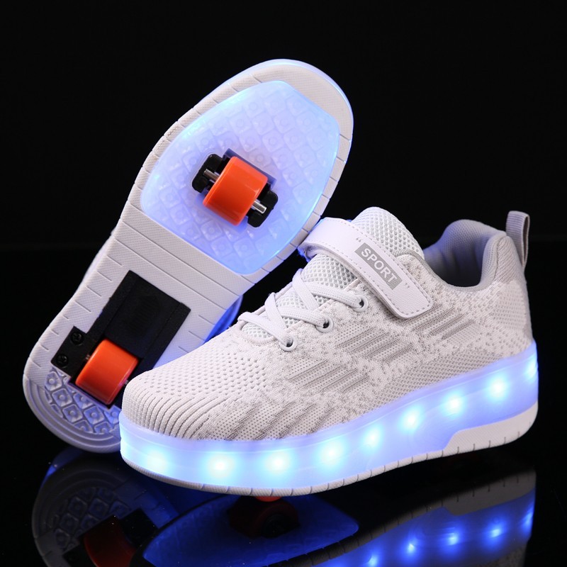 Роликовые кроссовки для девочек с LED подсветкой белые на 2-х колесах (LR 1240) 30(19см)
Роликовые кроссовки для девочек с LED подсветкой белые на 2-х колесах (LR 1240) 30(19см)