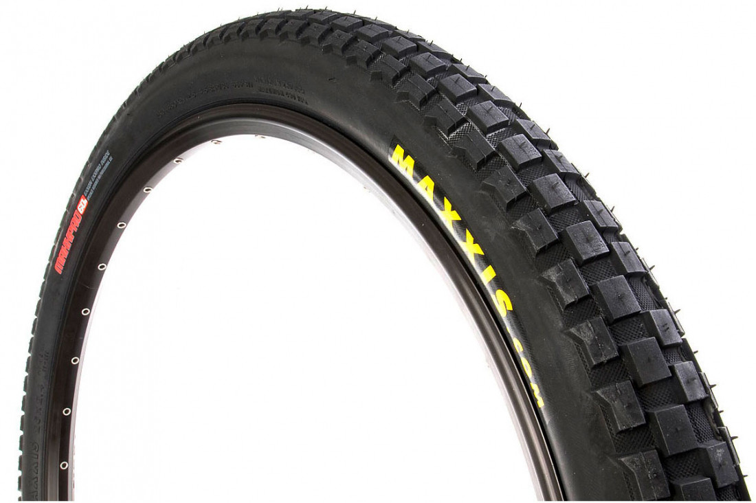 Покрышка Maxxis 26x2.40 (ETB74180100) Holy Roller, 60TPI, 60a, SPC (4717784017303)
Покрышка Maxxis 26x2.40 (ETB74180100) Holy Roller, 60TPI, 60a, SPC (4717784017303)