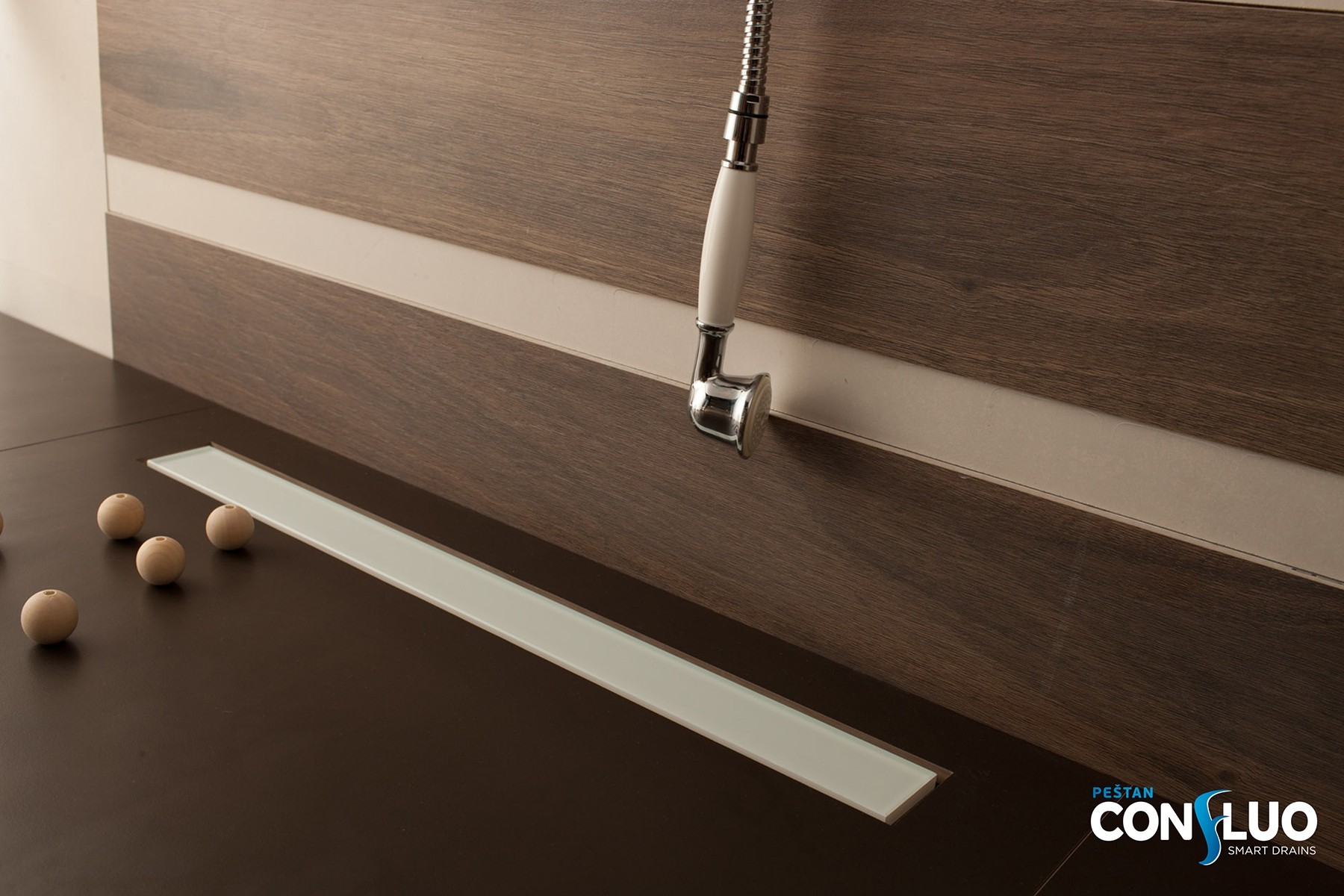 Дренажний канал PESTAN CONFLUO FRAMELESS 950 мм, реверсивна вставка біле скло/нержавіюча сталь брашована (13701216)
Дренажний канал PESTAN CONFLUO FRAMELESS 950 мм, реверсивна вставка біле скло/нержавіюча сталь брашована (13701216)