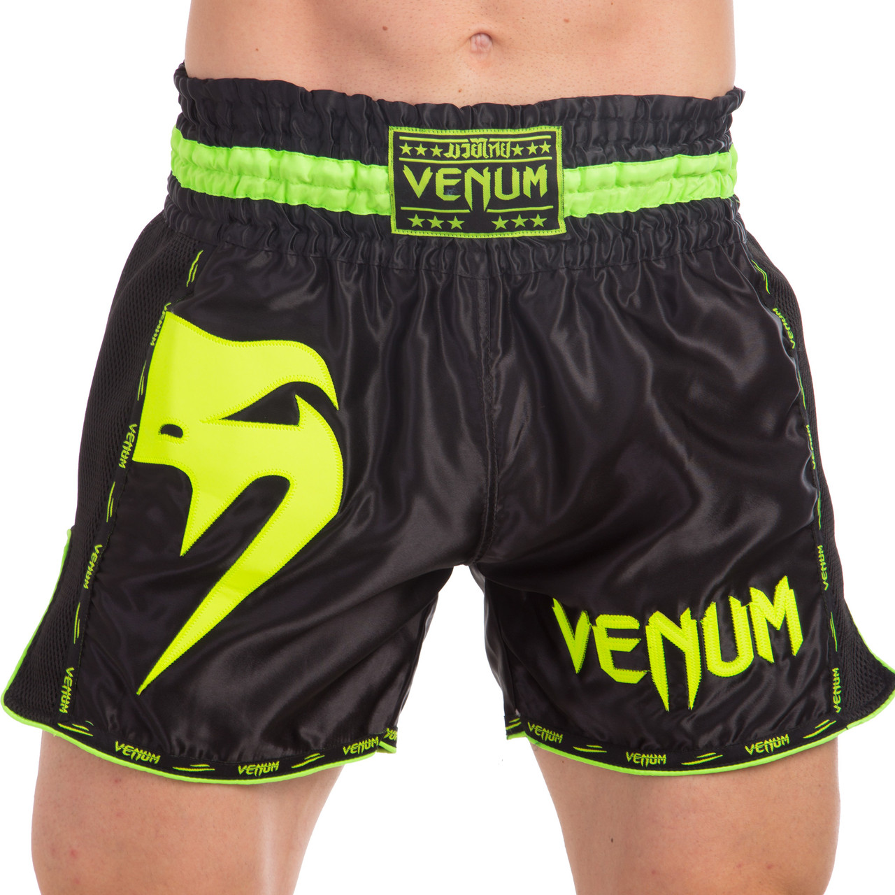 Шорты для тайского бокса и кикбоксинга Venum Giant Heroe 0229 размер M (46-48) Black-Green
Шорты для тайского бокса и кикбоксинга Venum Giant Heroe 0229 размер M (46-48) Black-Green