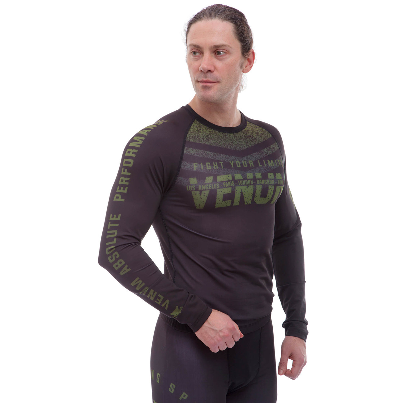 Рашгард мужской с длинным рукавом Venum Signature Heroe 9508 размер (48-50) Black-Deep Green, Рашгард мужской с длинным рукавом Venum Signature Heroe 9508 размер XL (48-50) Black-Deep Green
Рашгард мужской с длинным рукавом Venum Signature Heroe 9508 размер (48-50) Black-Deep Green, Рашгард мужской с длинным рукавом Venum Signature Heroe 9508 размер XL (48-50) Black-Deep Green