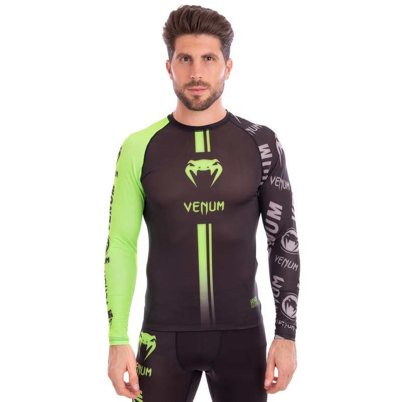 Рашгард мужской с длинным рукавом Venum Logos Heroe 8128 размер XXL (50-52) Black-Green
Рашгард мужской с длинным рукавом Venum Logos Heroe 8128 размер XXL (50-52) Black-Green