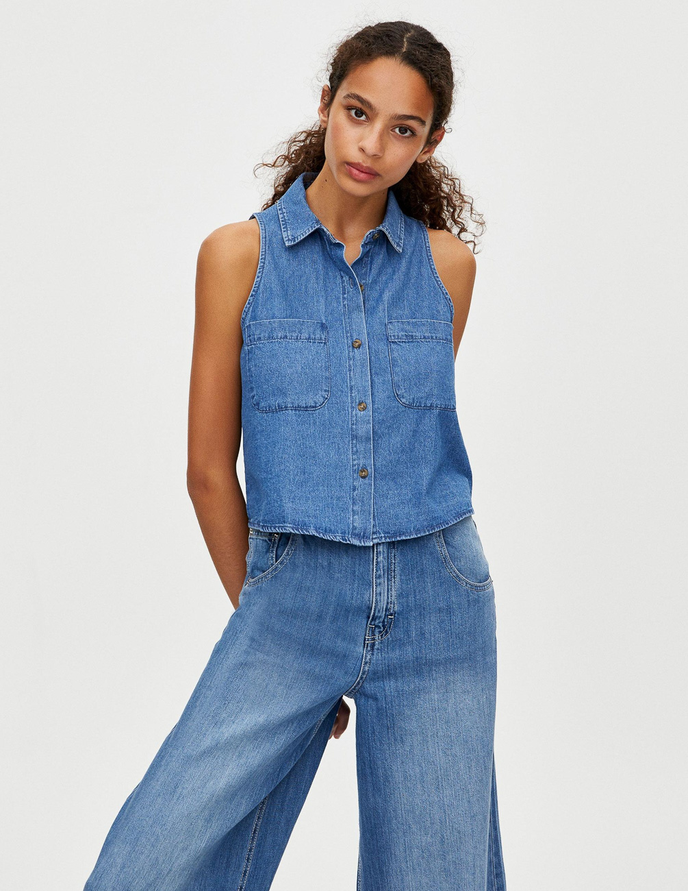Рубашка PULL & BEAR Ж1066317 (5470/369/427) цвет синий, Рубашка PULL & BEAR Ж1066317 (5470/369/427) цвет синий S
Рубашка PULL & BEAR Ж1066317 (5470/369/427) цвет синий, Рубашка PULL & BEAR Ж1066317 (5470/369/427) цвет синий S