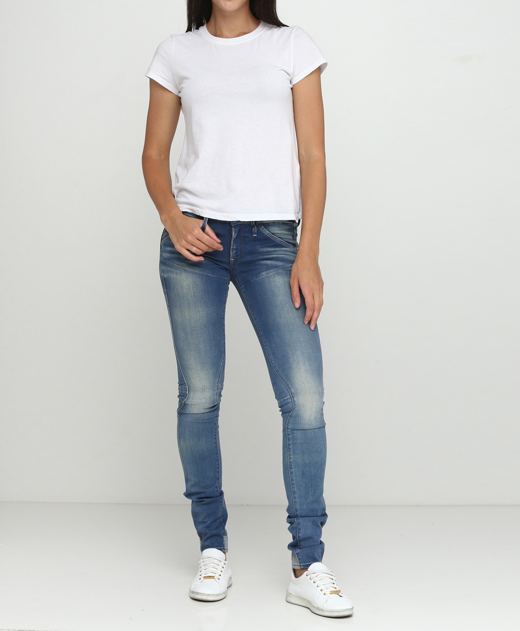 Джинсы G-Star Raw 60505-3818-008 синий, Джинсы G-Star Raw 60505-3818-008 25-32 синий
Джинсы G-Star Raw 60505-3818-008 синий, Джинсы G-Star Raw 60505-3818-008 25-32 синий