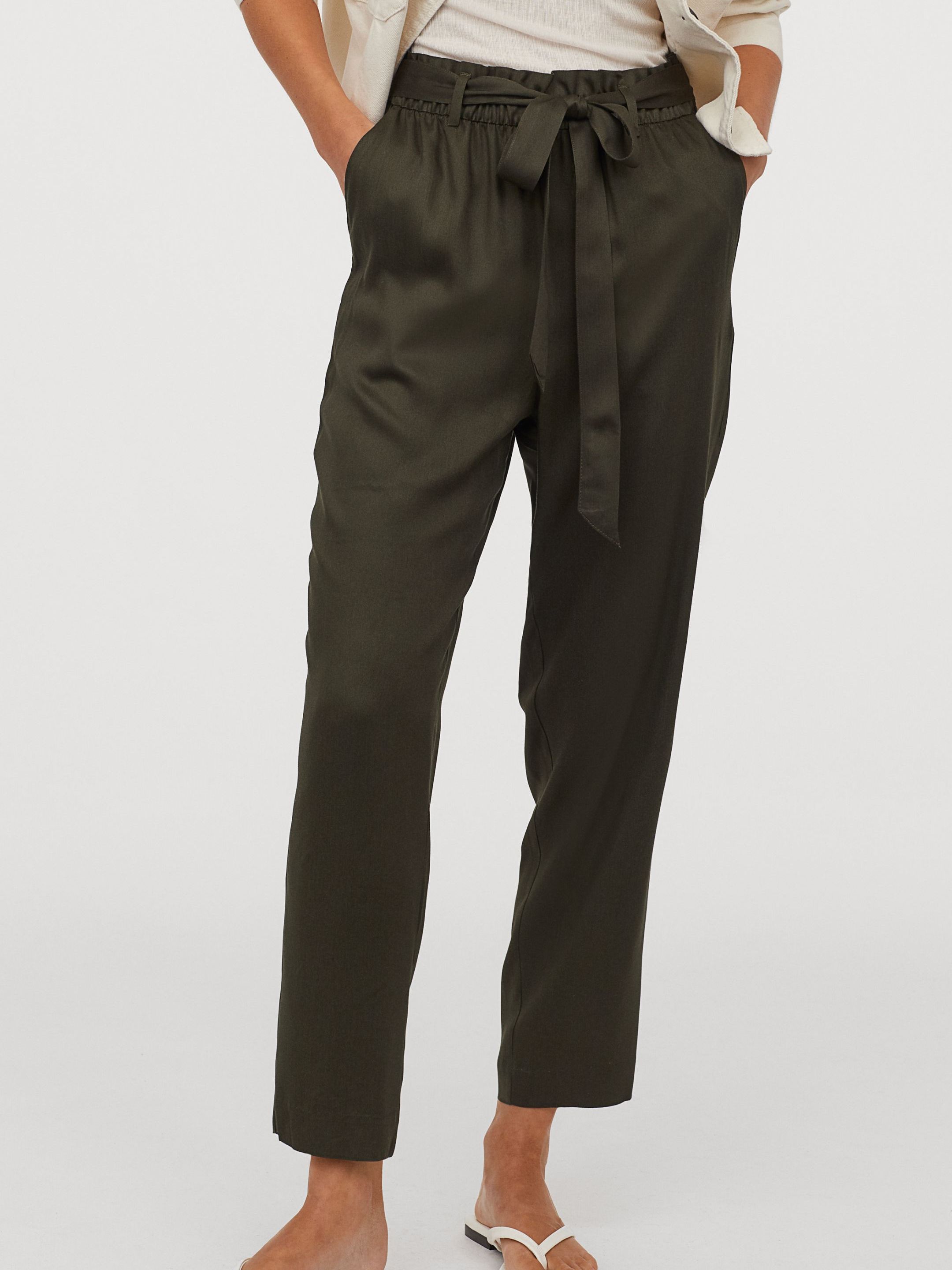Брюки H&M 0664319-8 Хаки (СА2000001589397, Брюки H&M 0664319-8 38 Хаки (СА2000001589397)
Брюки H&M 0664319-8 Хаки (СА2000001589397, Брюки H&M 0664319-8 38 Хаки (СА2000001589397)
