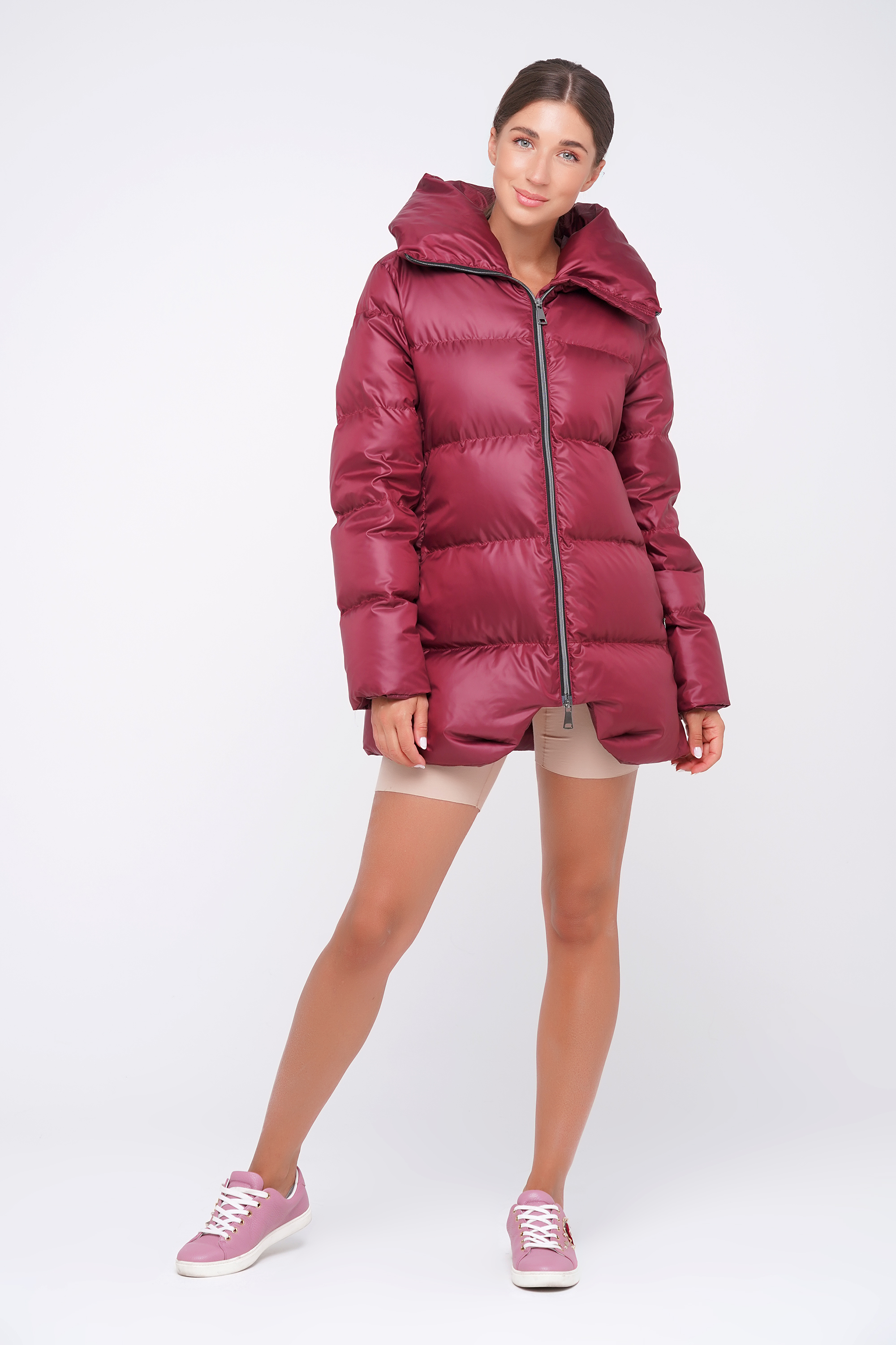 Куртка женская пуховая с капюшоном Billeoni WJW03  Бордовый WINDSOR, Куртка женская пуховая с капюшоном Billeoni WJW03 48 Бордовый WINDSOR 
Куртка женская пуховая с капюшоном Billeoni WJW03  Бордовый WINDSOR, Куртка женская пуховая с капюшоном Billeoni WJW03 48 Бордовый WINDSOR