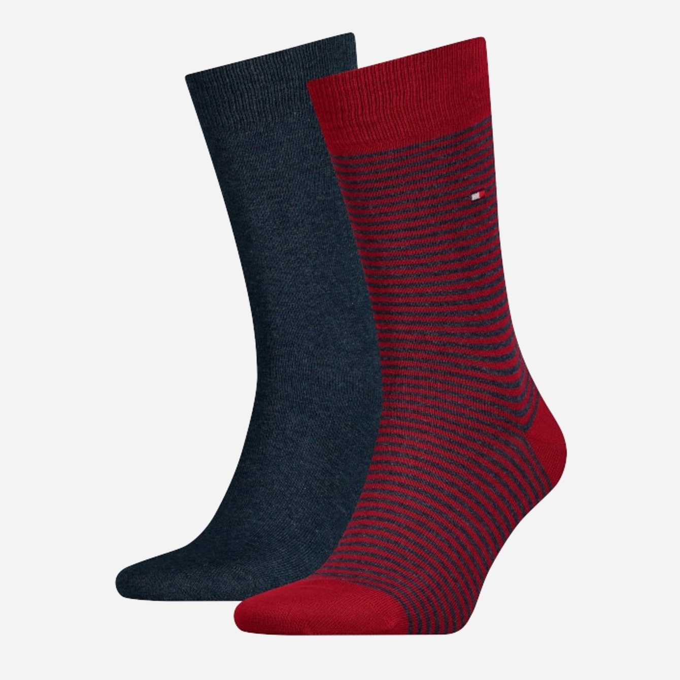 Набор носков Tommy Hilfiger Socks Small Stripe 2-Pack Men 342029001-077 39-42 2 пары
Набор носков Tommy Hilfiger Socks Small Stripe 2-Pack Men 342029001-077 39-42 2 пары