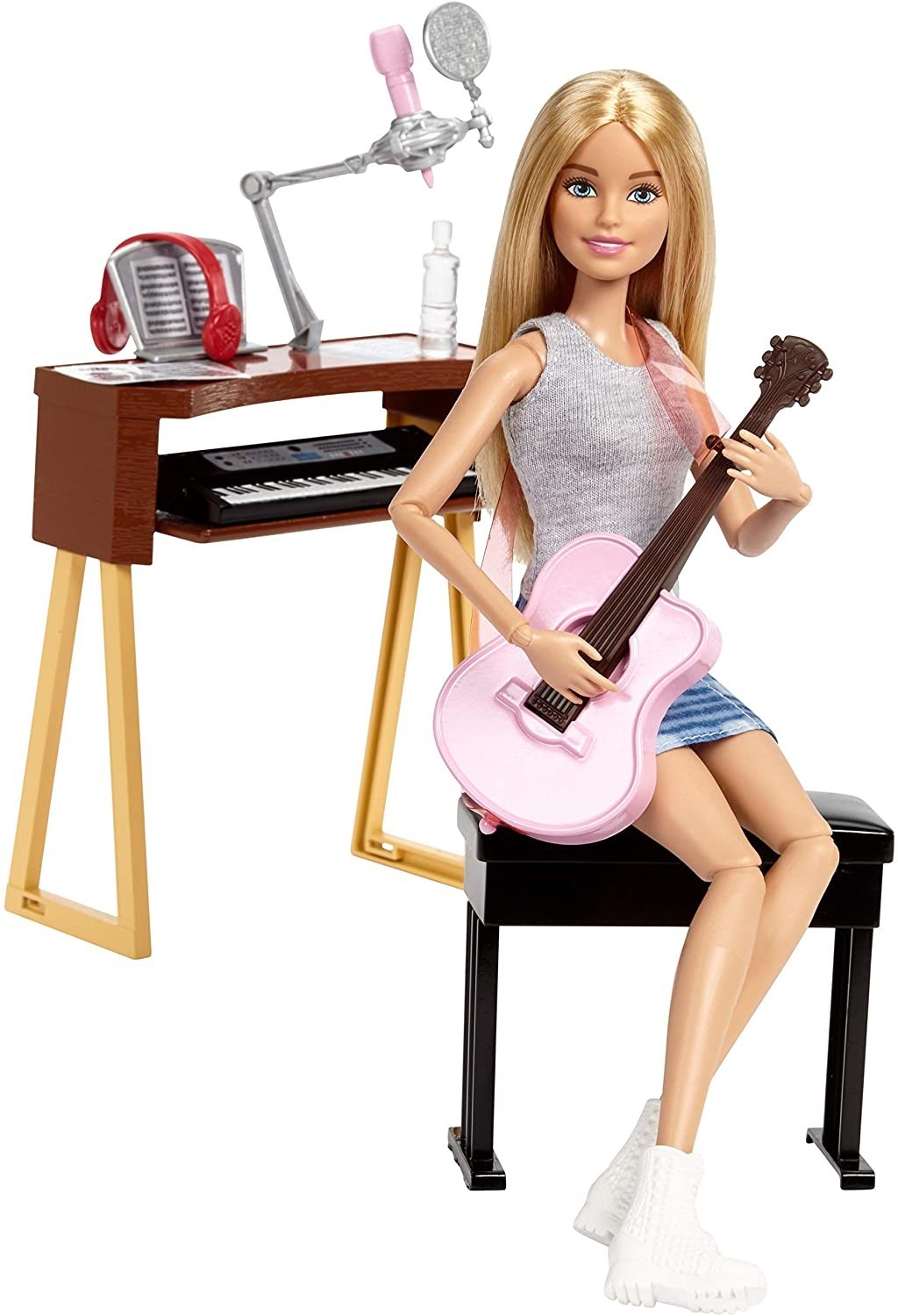 Игровой набор с куклой Barbie Musician Doll & Playset Барби с гитарой и пианино (FCP73)
Игровой набор с куклой Barbie Musician Doll & Playset Барби с гитарой и пианино (FCP73)