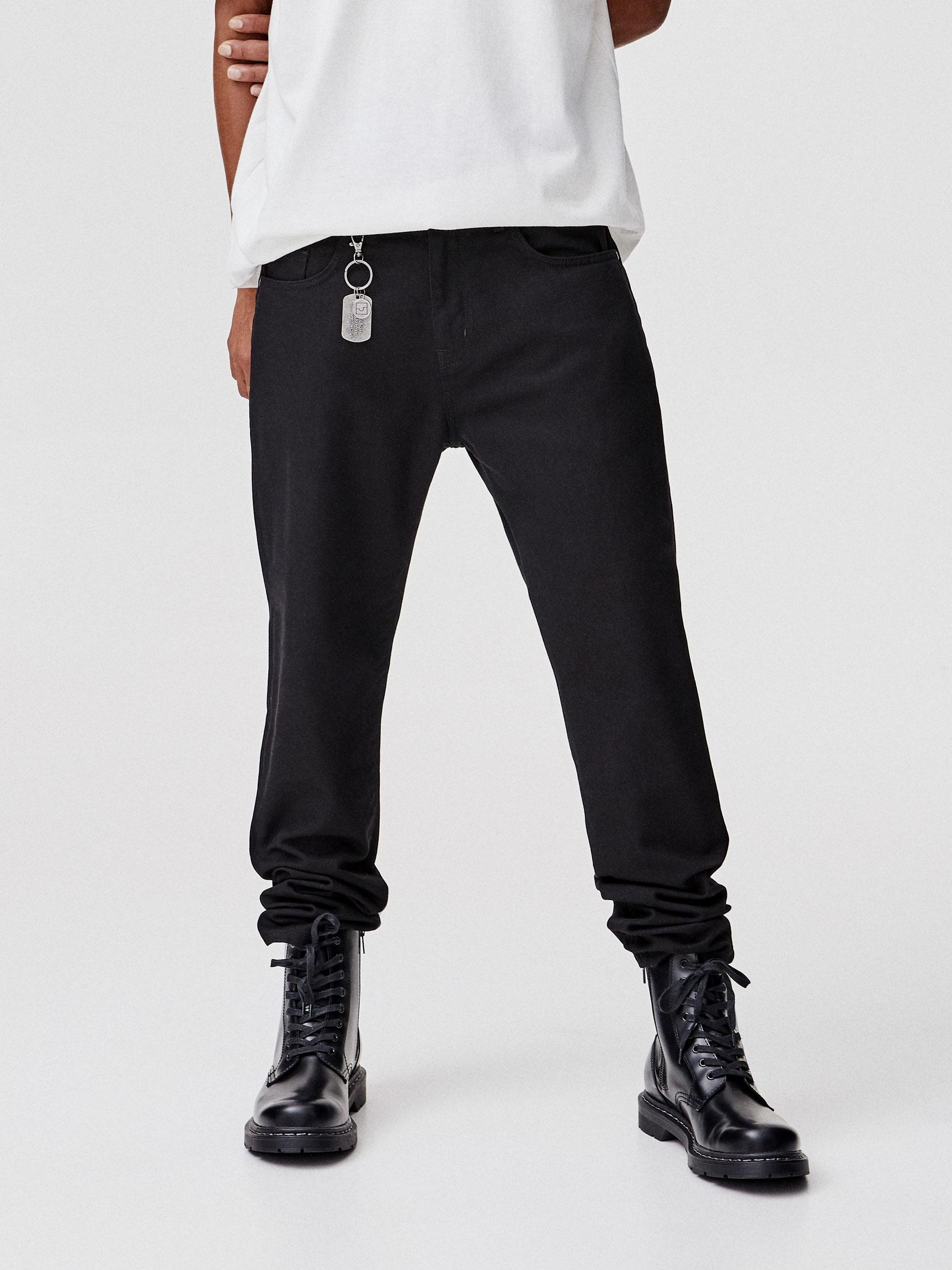 Джинсы Pull & Bear 9671/510/800-AAAD Черные, Джинсы Pull & Bear 9671/510/800-AAAD 38 Черные
Джинсы Pull & Bear 9671/510/800-AAAD Черные, Джинсы Pull & Bear 9671/510/800-AAAD 38 Черные