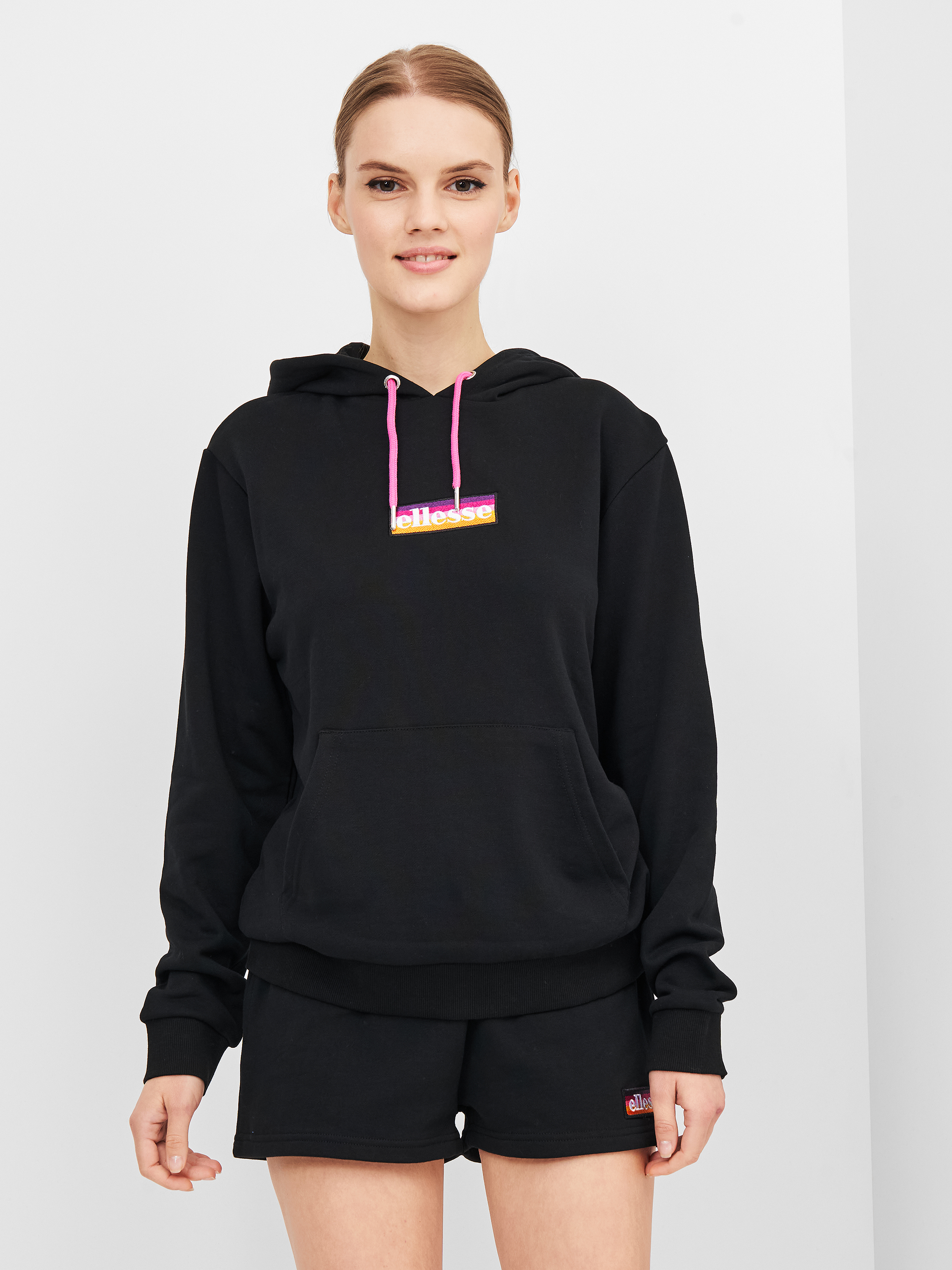 Худи Ellesse SGI11075-BLACK (14) Черное, Худи Ellesse SGI11075-BLACK L (14) Черное
Худи Ellesse SGI11075-BLACK (14) Черное, Худи Ellesse SGI11075-BLACK L (14) Черное