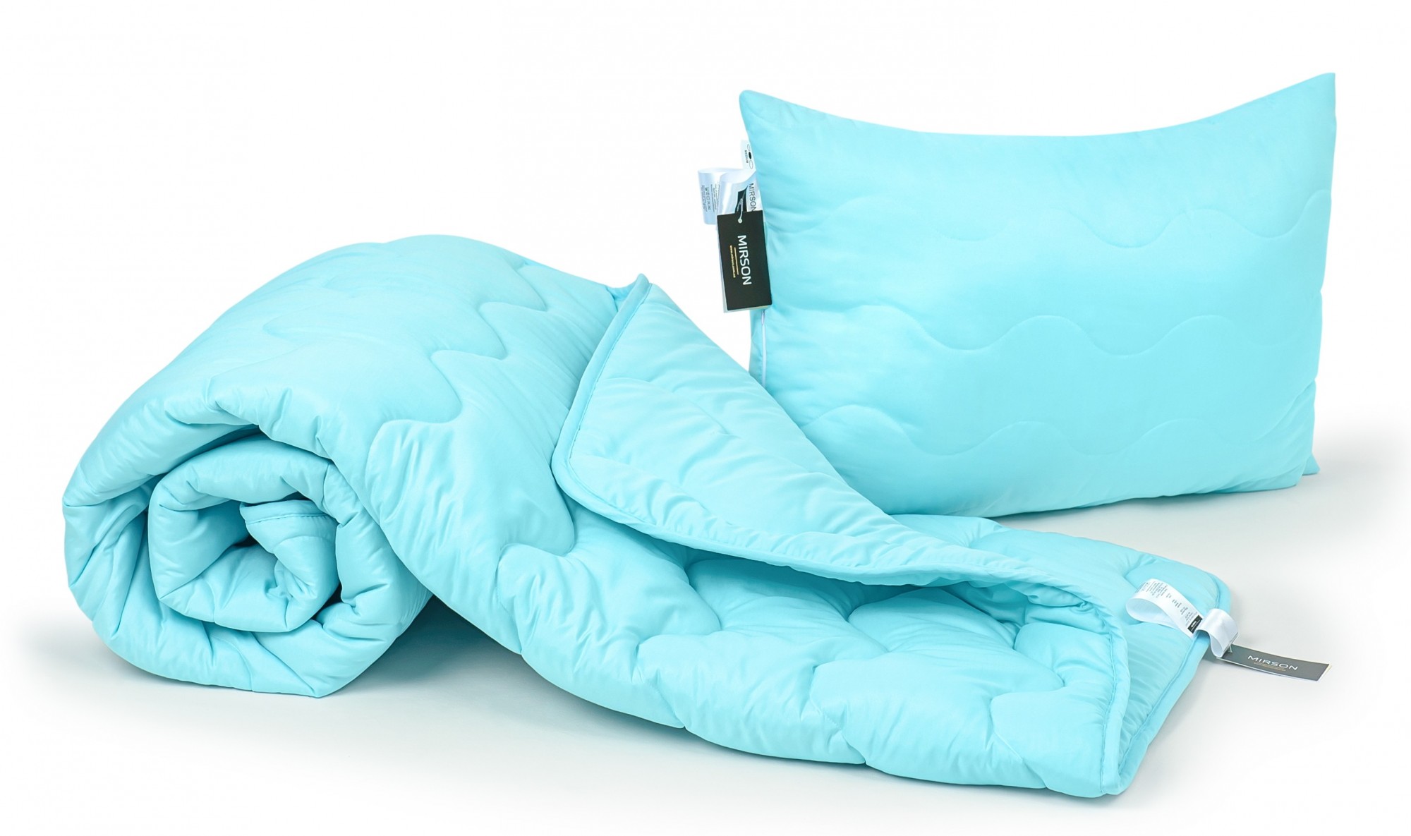 Набор хлопковый MirSon Всесезонный №1706 200x220 см Eco Light Blue Одеяло + подушка 50*70 средняя
Набор хлопковый MirSon Всесезонный №1706 200x220 см Eco Light Blue Одеяло + подушка 50*70 средняя