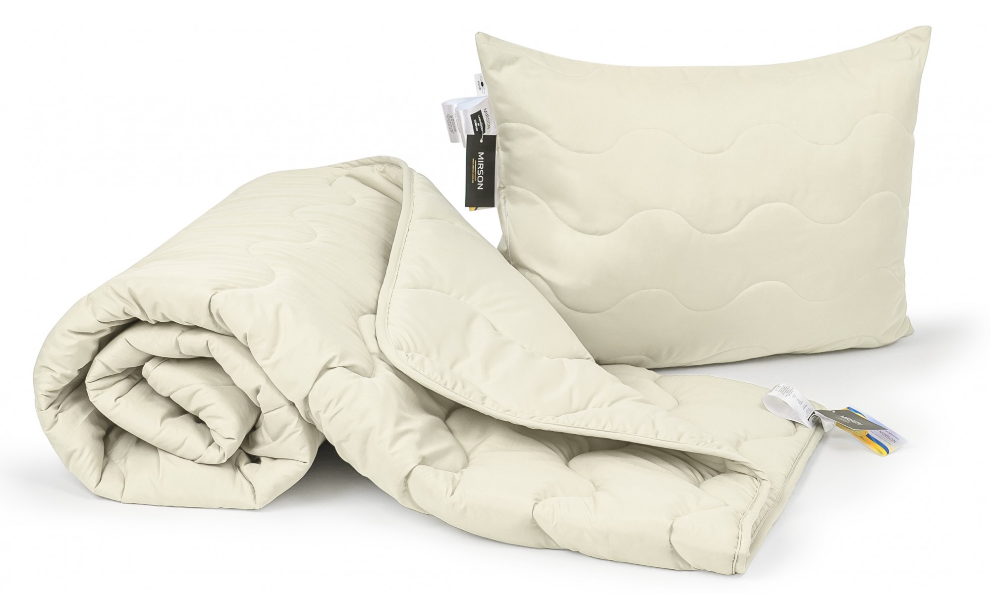 Набор хлопковый MirSon Всесезонный №1707 220x240 см Eco Light Creamy Одеяло + подушка 50*70 средняя
Набор хлопковый MirSon Всесезонный №1707 220x240 см Eco Light Creamy Одеяло + подушка 50*70 средняя